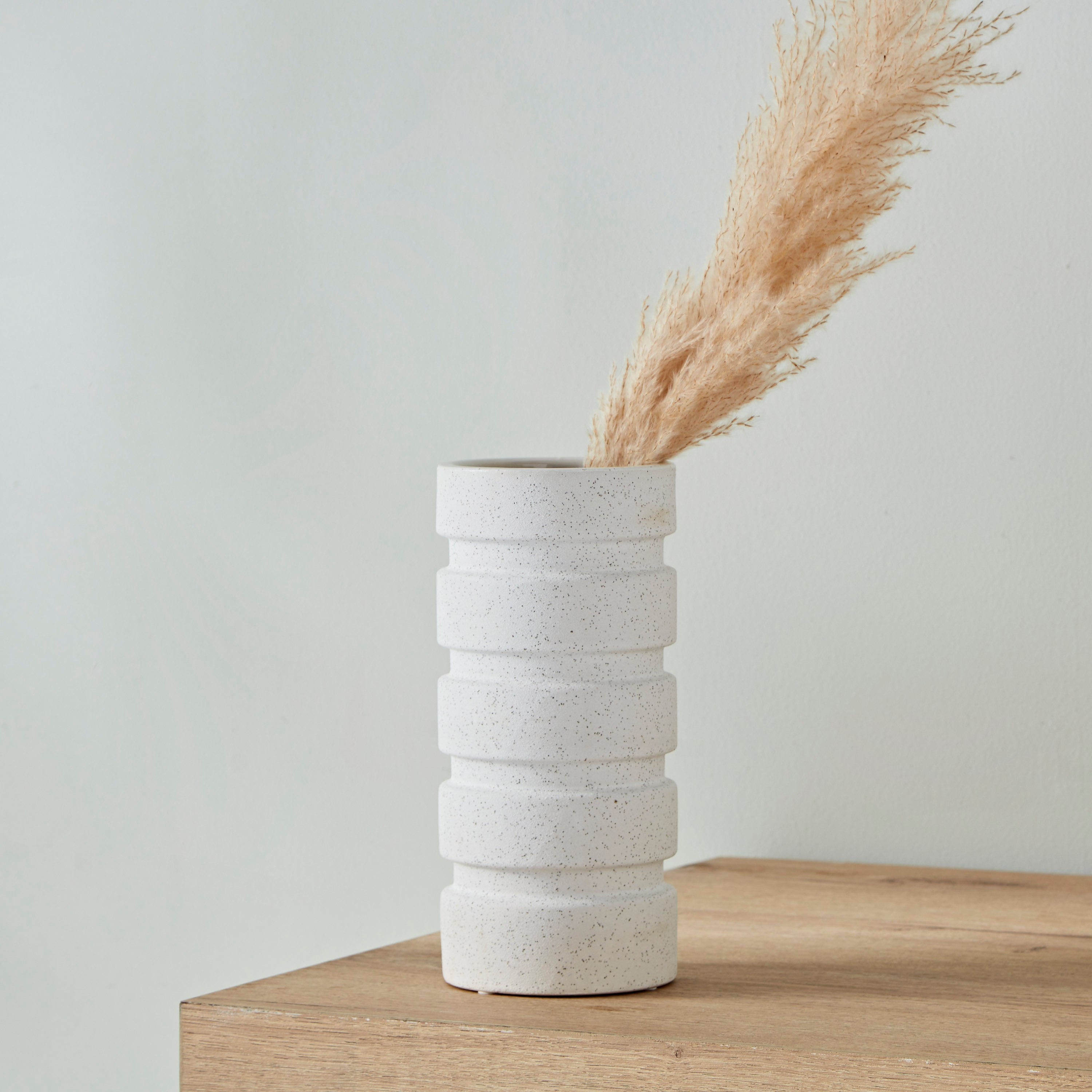 مزهرية سيراميك من سانسا - 15x15x25 سم-hbxbedroom-decorandaccessories-vases-image-1
