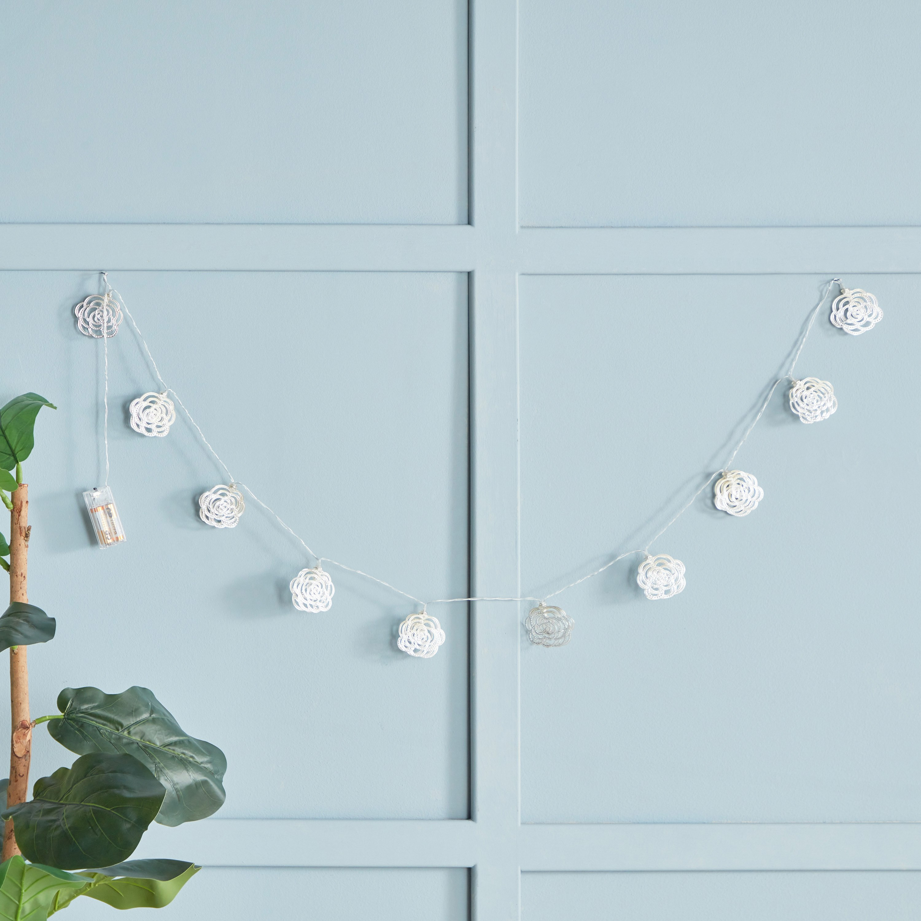 شريط إضاءة إل إي دي من كات - 165 سم-hbxdiningroom-lighting-decorativesandstringlights-image-2