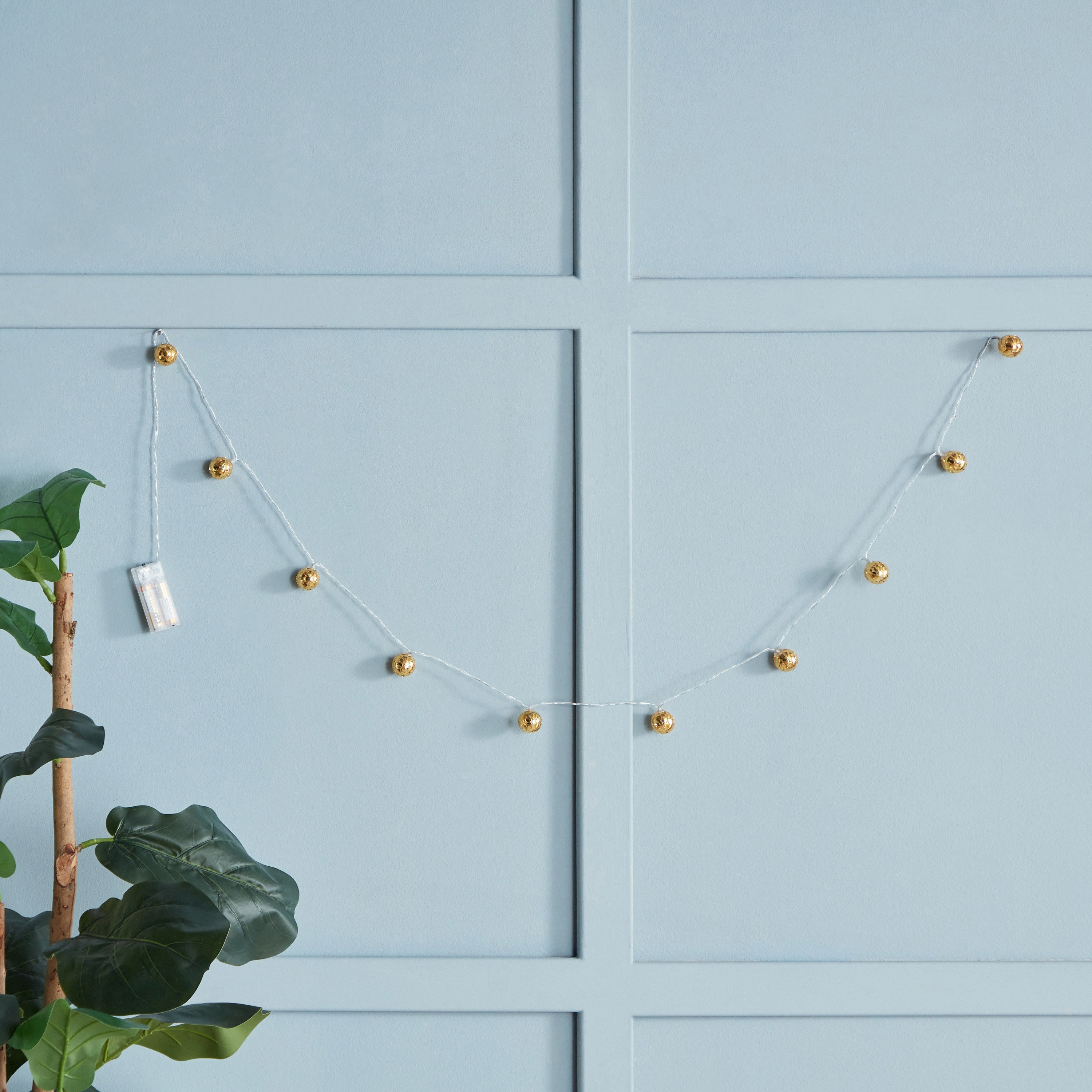 شريط إضاءة إل إي دي مزيّن من كات - 165 سم-hbxdiningroom-lighting-decorativesandstringlights-image-2