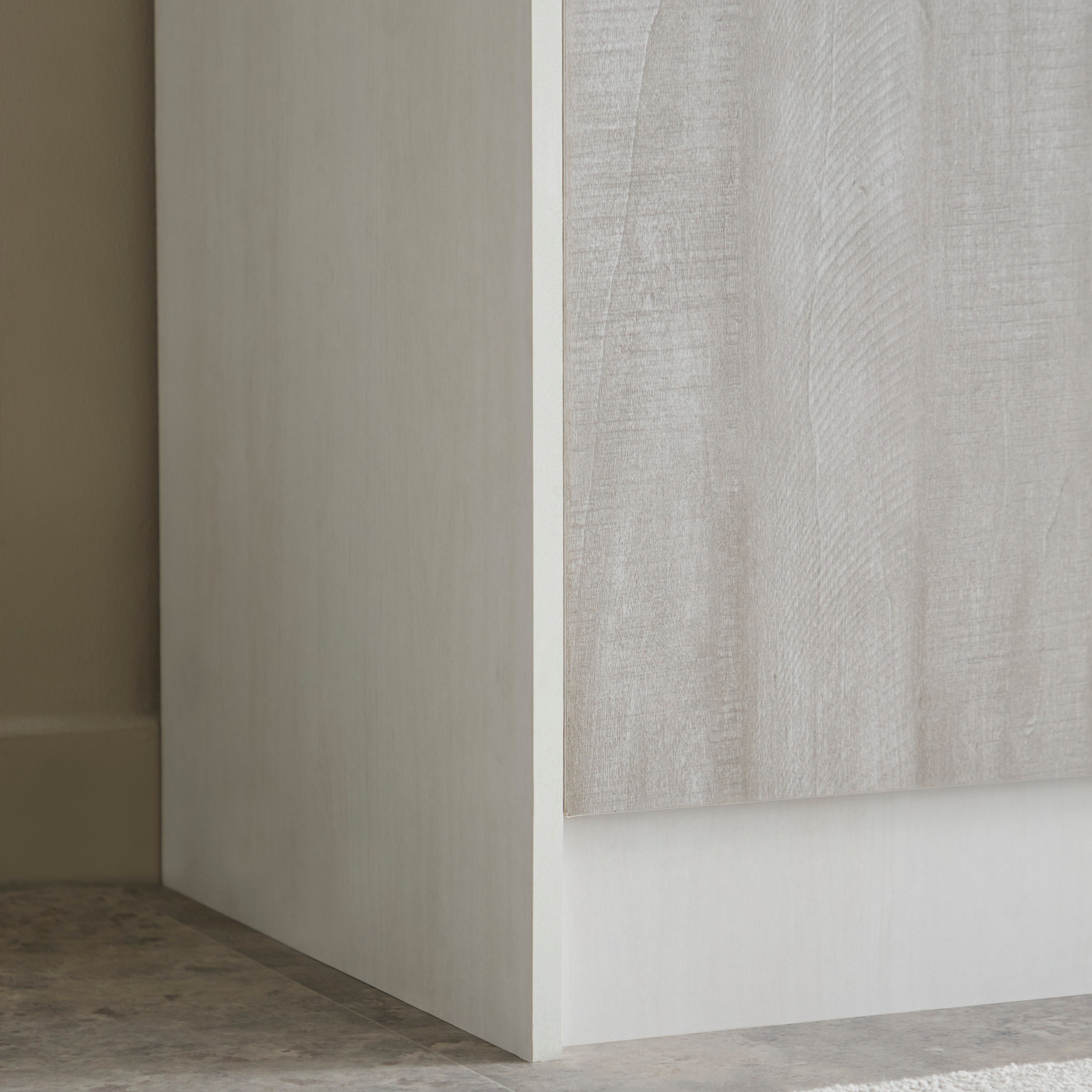Movo Liverpool 5-Door Wardrobe-PROMO_HB_SA_HBX10_TH1000_NEW_031025-image-5