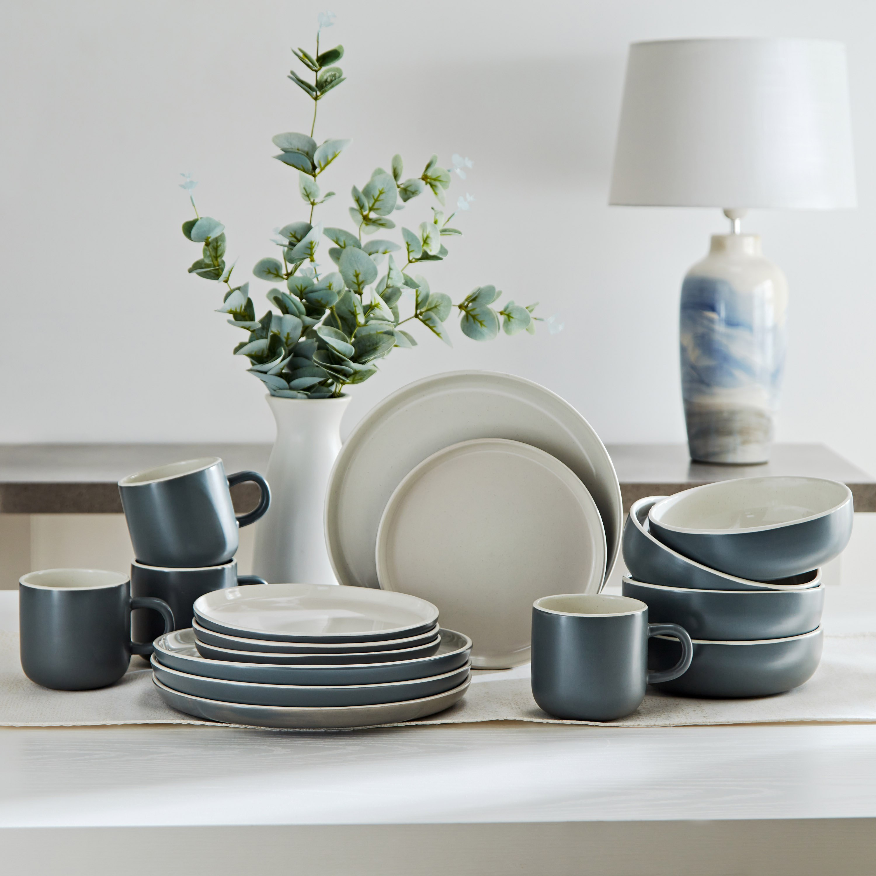 طقم عشاء خزف بلونين 16 قطعة من لونار لوستر-hbxhomeware-hbxkitchen-image-1