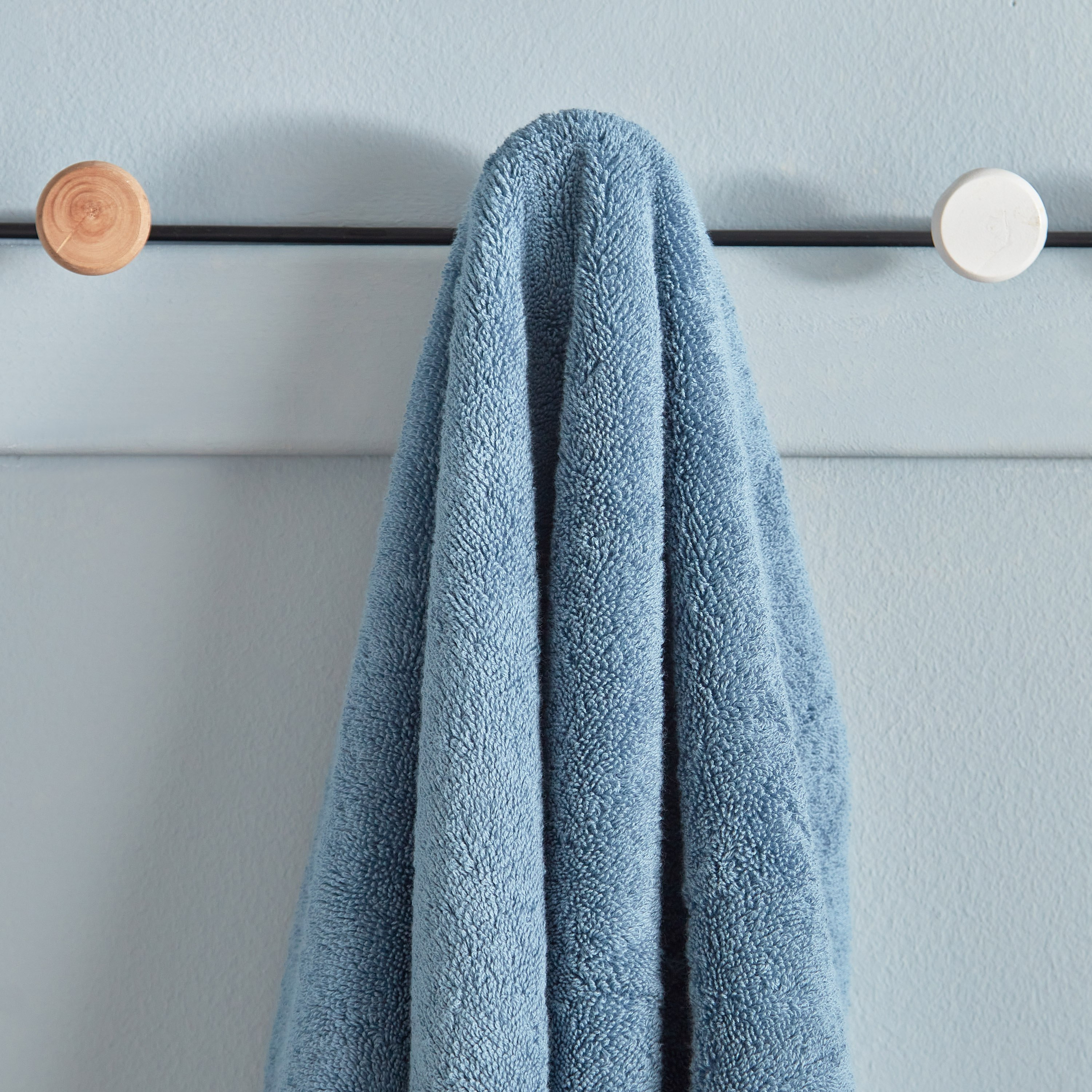 منشفة يد من إير ريتش - 50x90 سم-hbxbathroom-bathroomtextiles-image-2