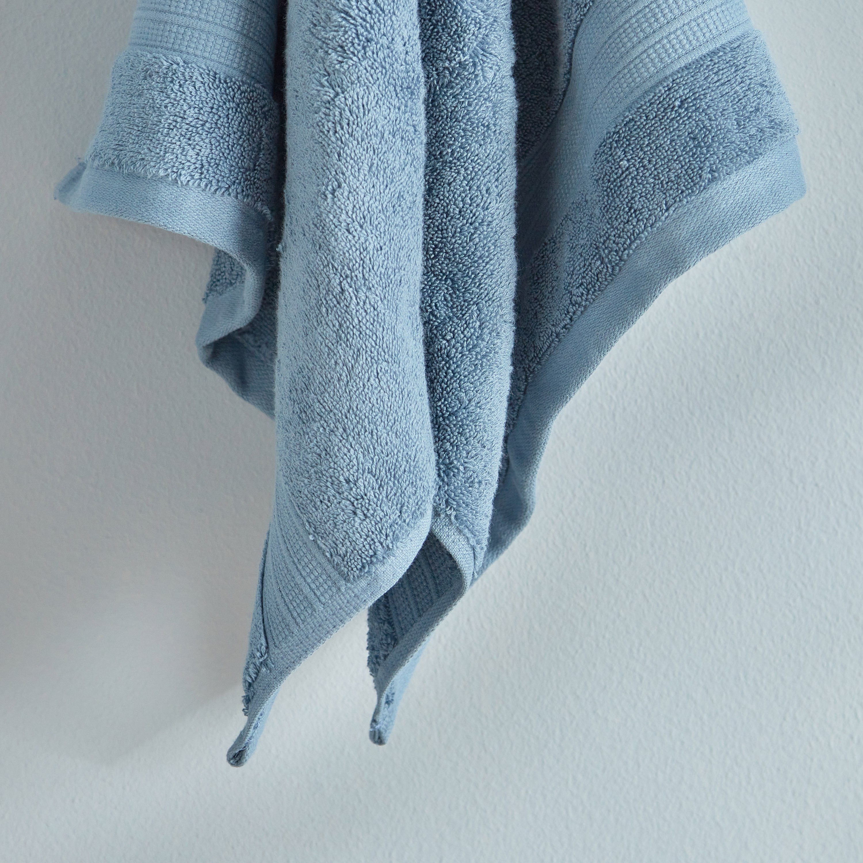 منشفة يد من إير ريتش - 50x90 سم-hbxbathroom-bathroomtextiles-image-4