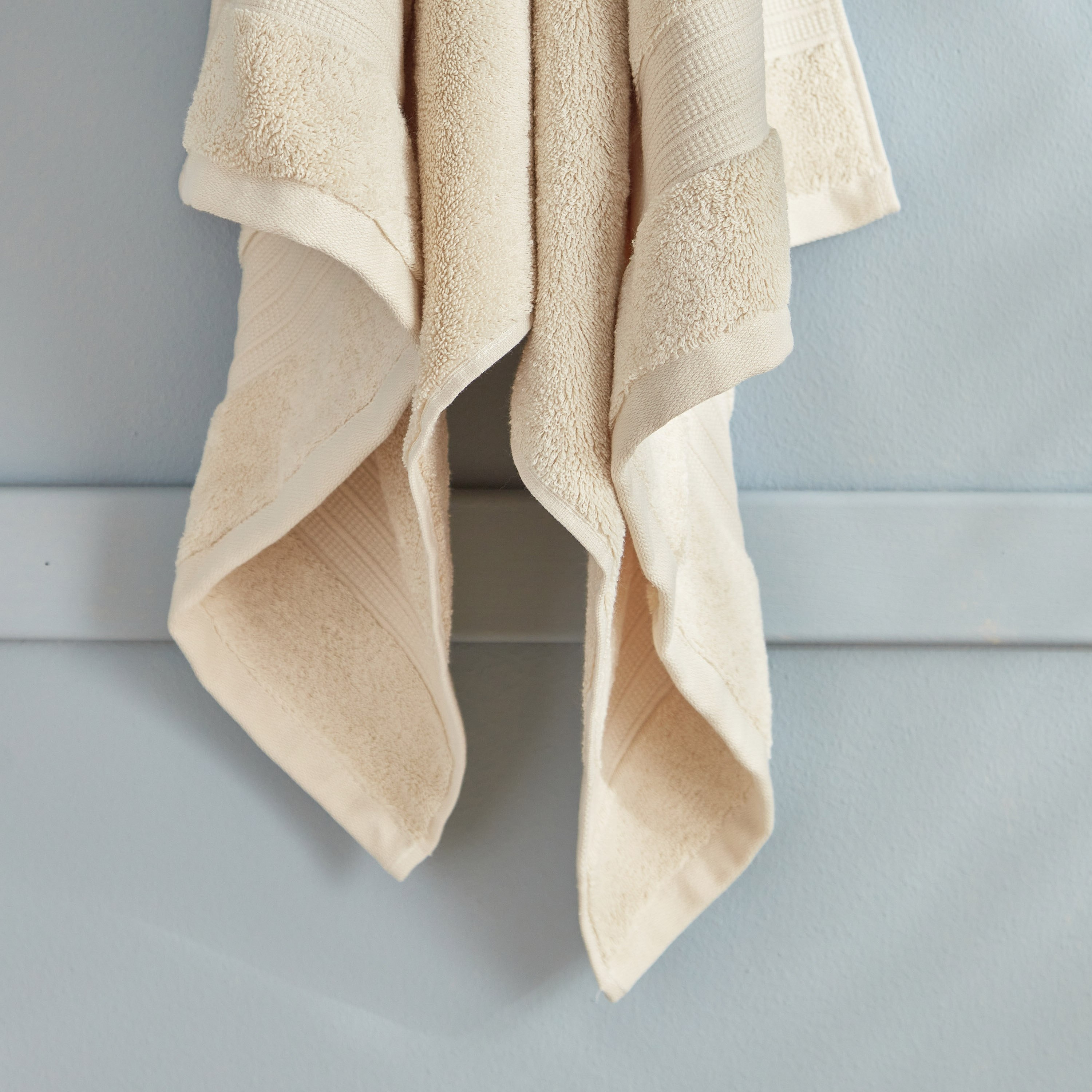 منشفة حمّام من إير ريتش - 140x70 سم-hbxbathroom-bathroomtextiles-image-4