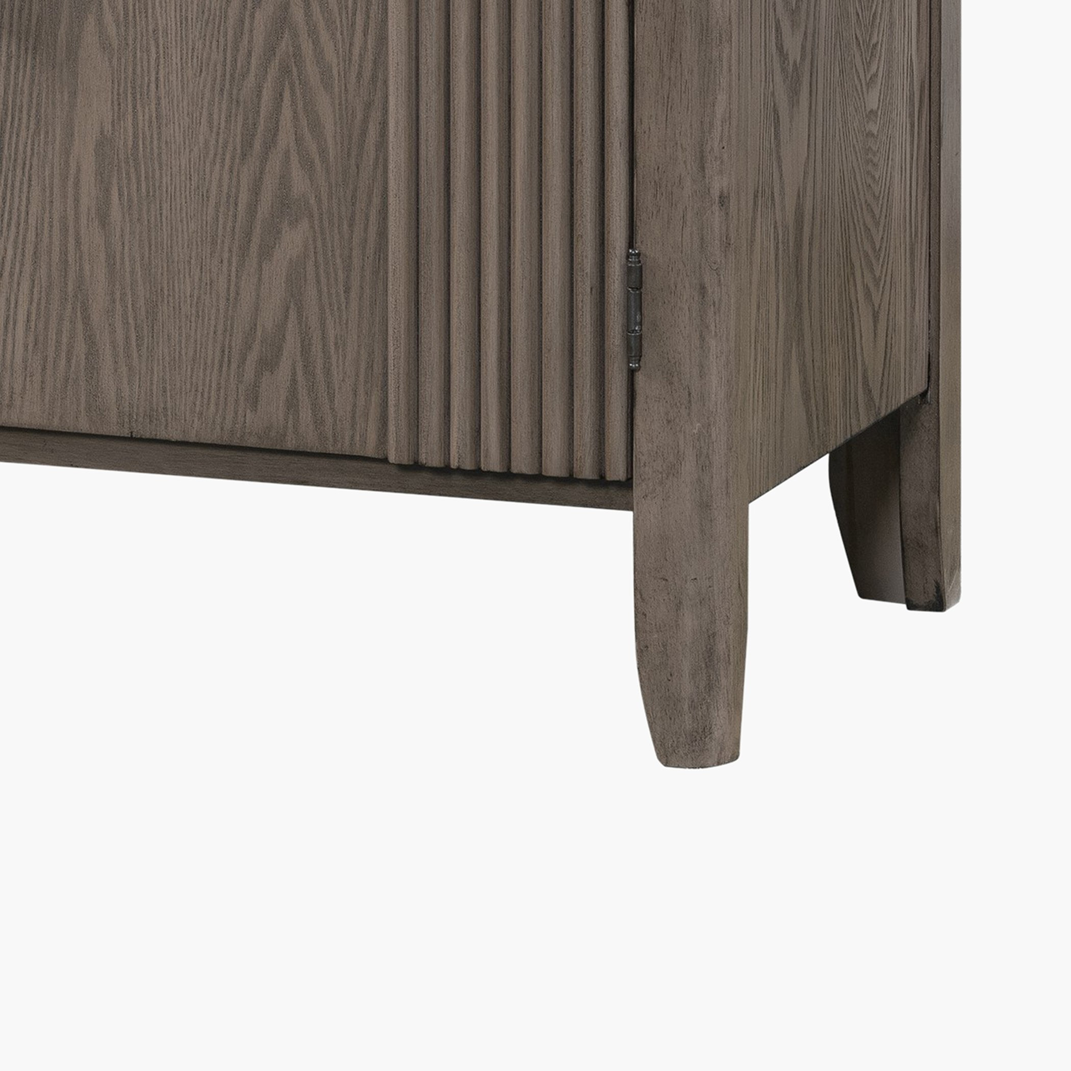 Collenburg 2-Door Sideboard-hbxfurniture-diningroom-buffetsandsideboards-image-4