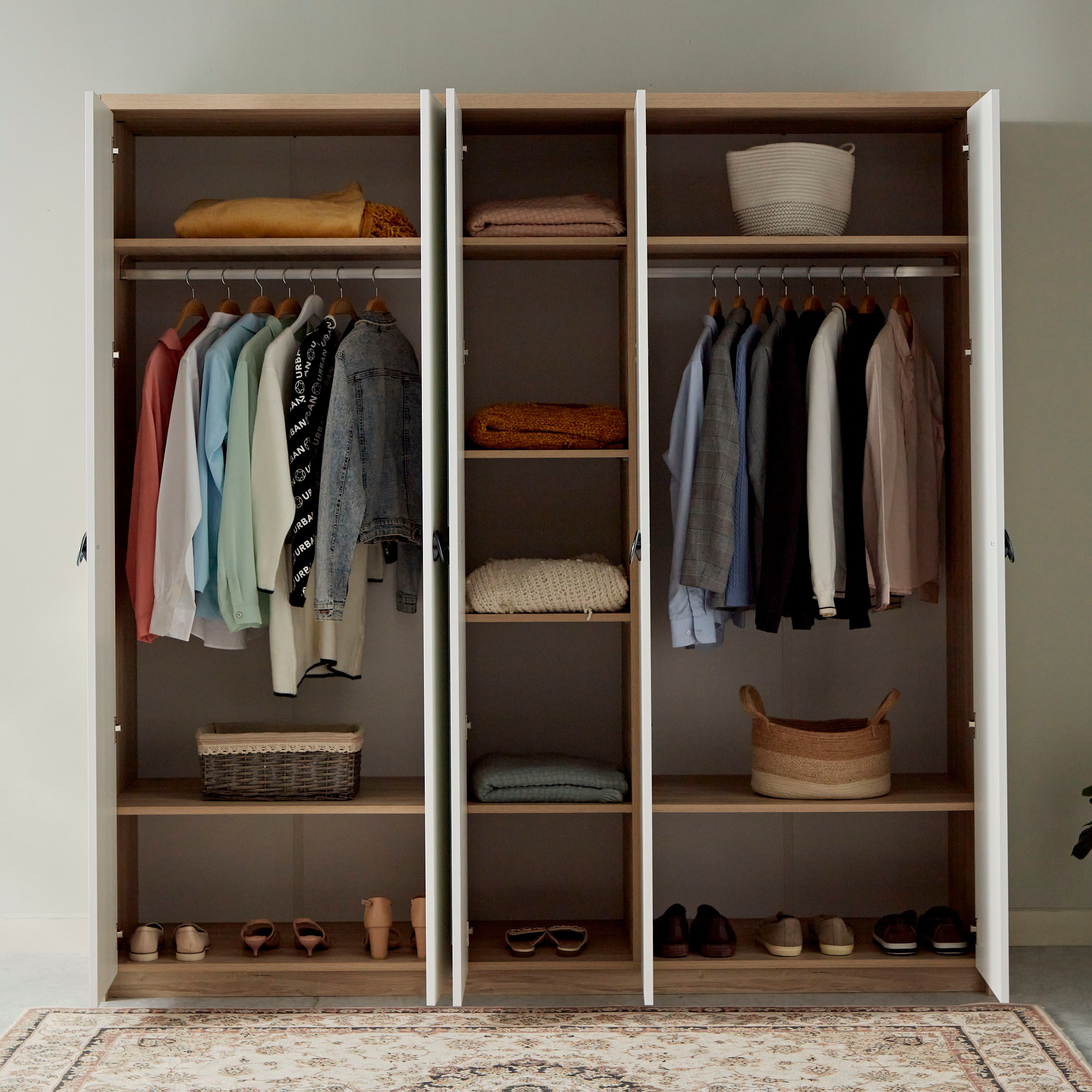 خزانة ملابس 5 أبواب بمرآة من أتلانتا-hbxfurniture-wardrobes-image-3