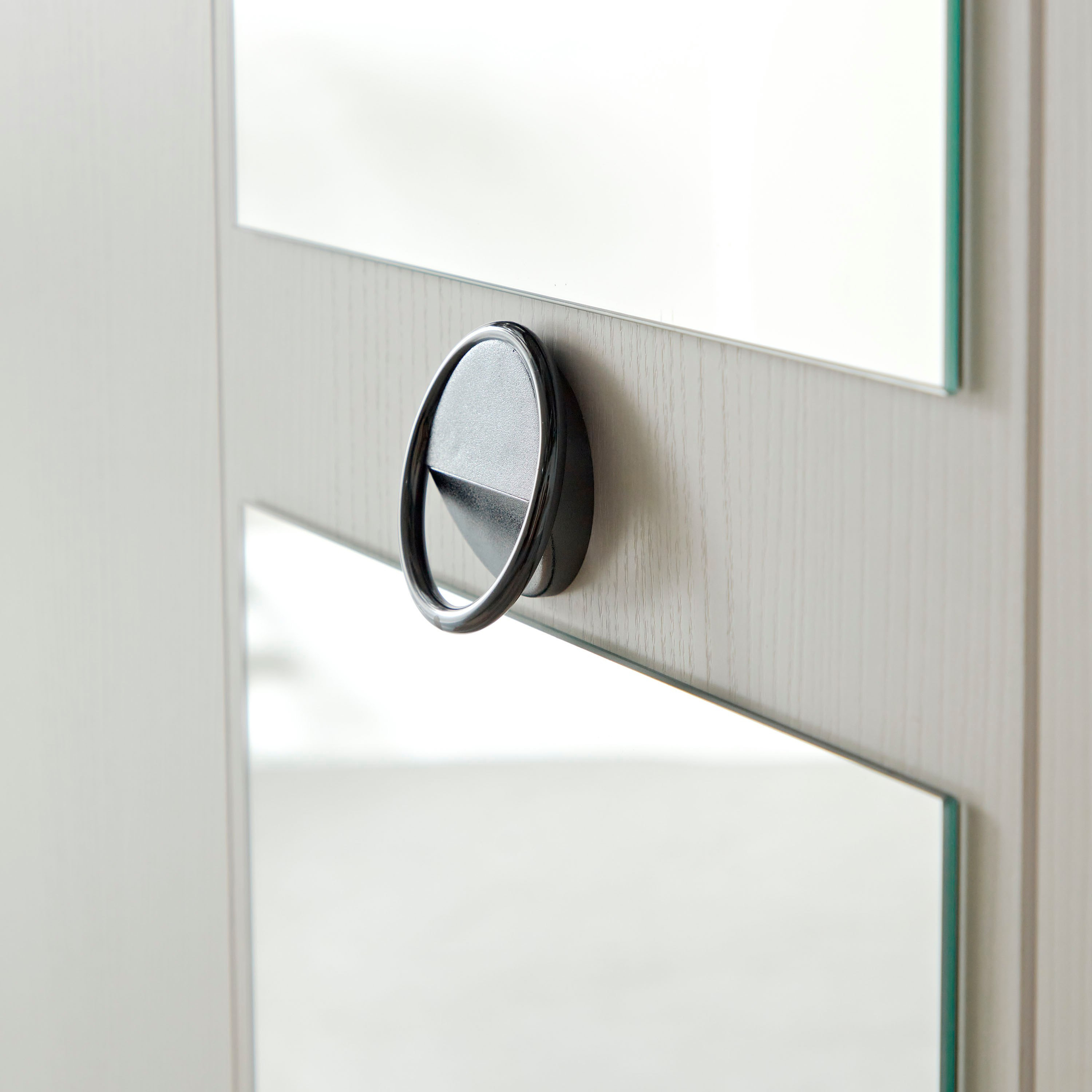 خزانة ملابس 5 أبواب بمرآة من أتلانتا-hbxfurniture-wardrobes-image-5