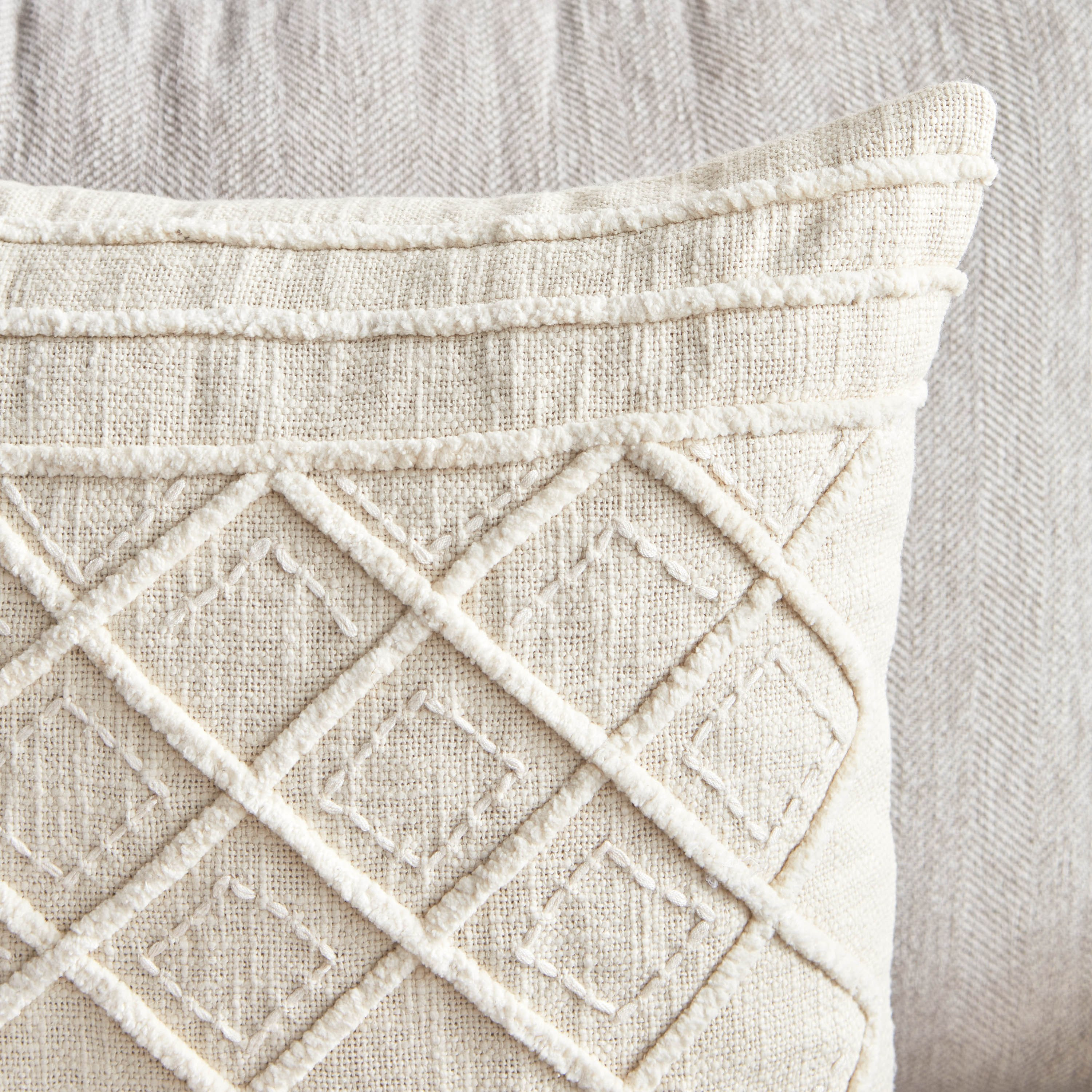 غطاء وسادة سلوب معنقد من دراب - 45x45 سم-hbxhomeware-cushionsandcovers-cushioncovers-image-2