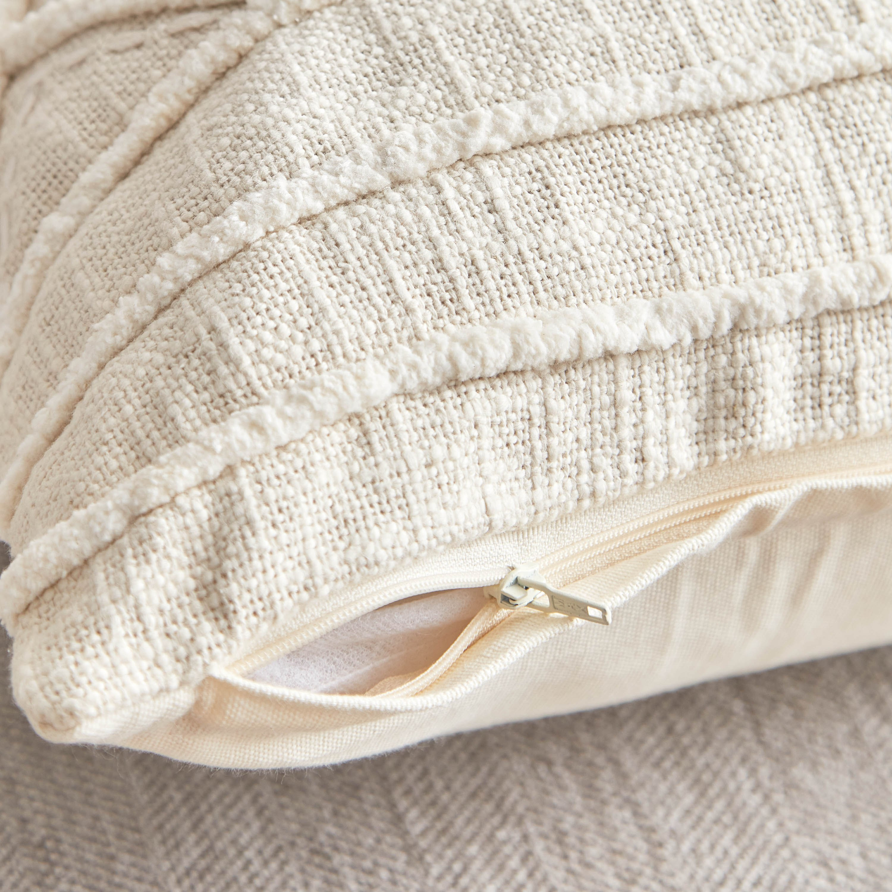 غطاء وسادة سلوب معنقد من دراب - 45x45 سم-hbxhomeware-cushionsandcovers-cushioncovers-image-4