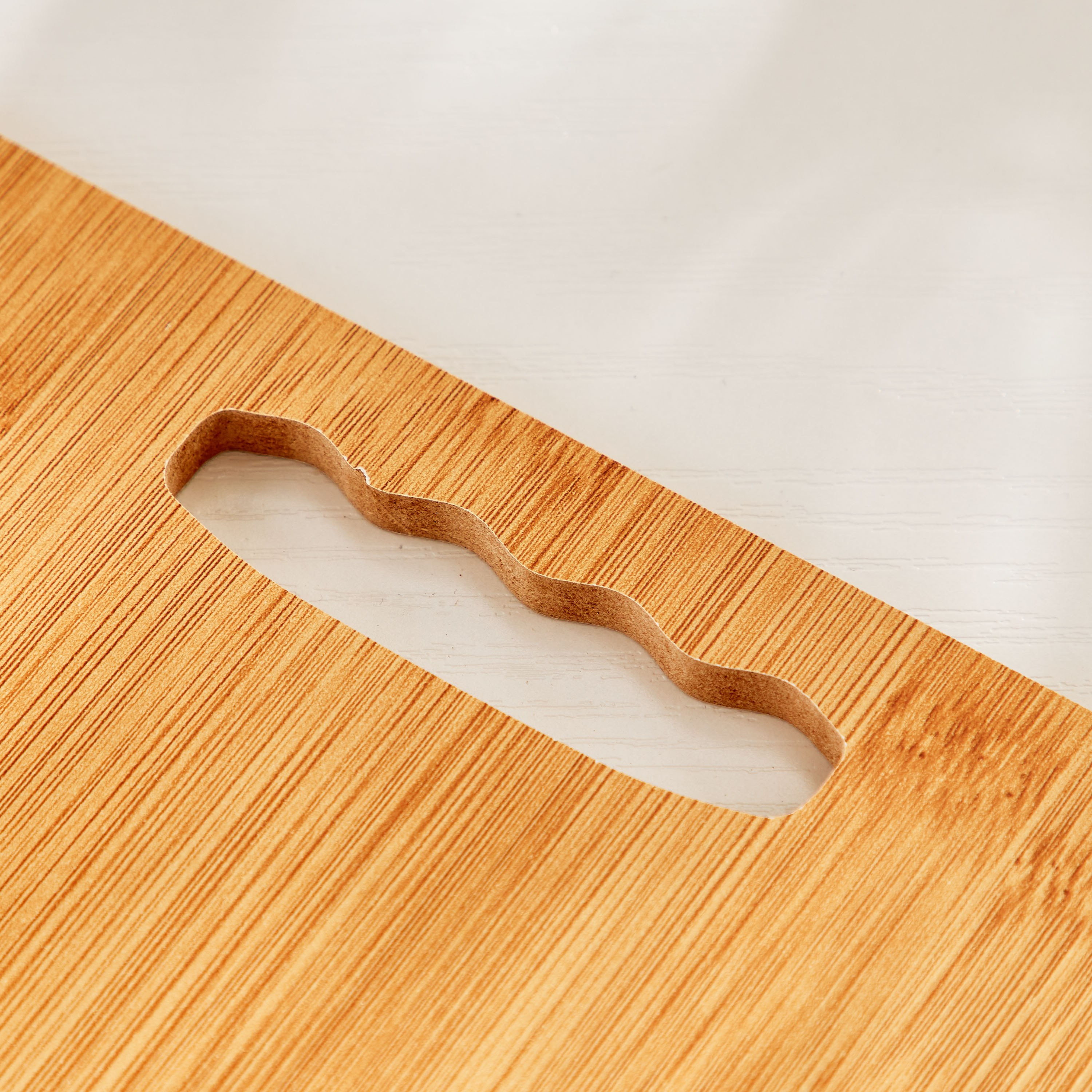 لوح تقطيع خشبي - 38x28x1 سم-hbxkitchen-kitchenware-choppingboards-image-3