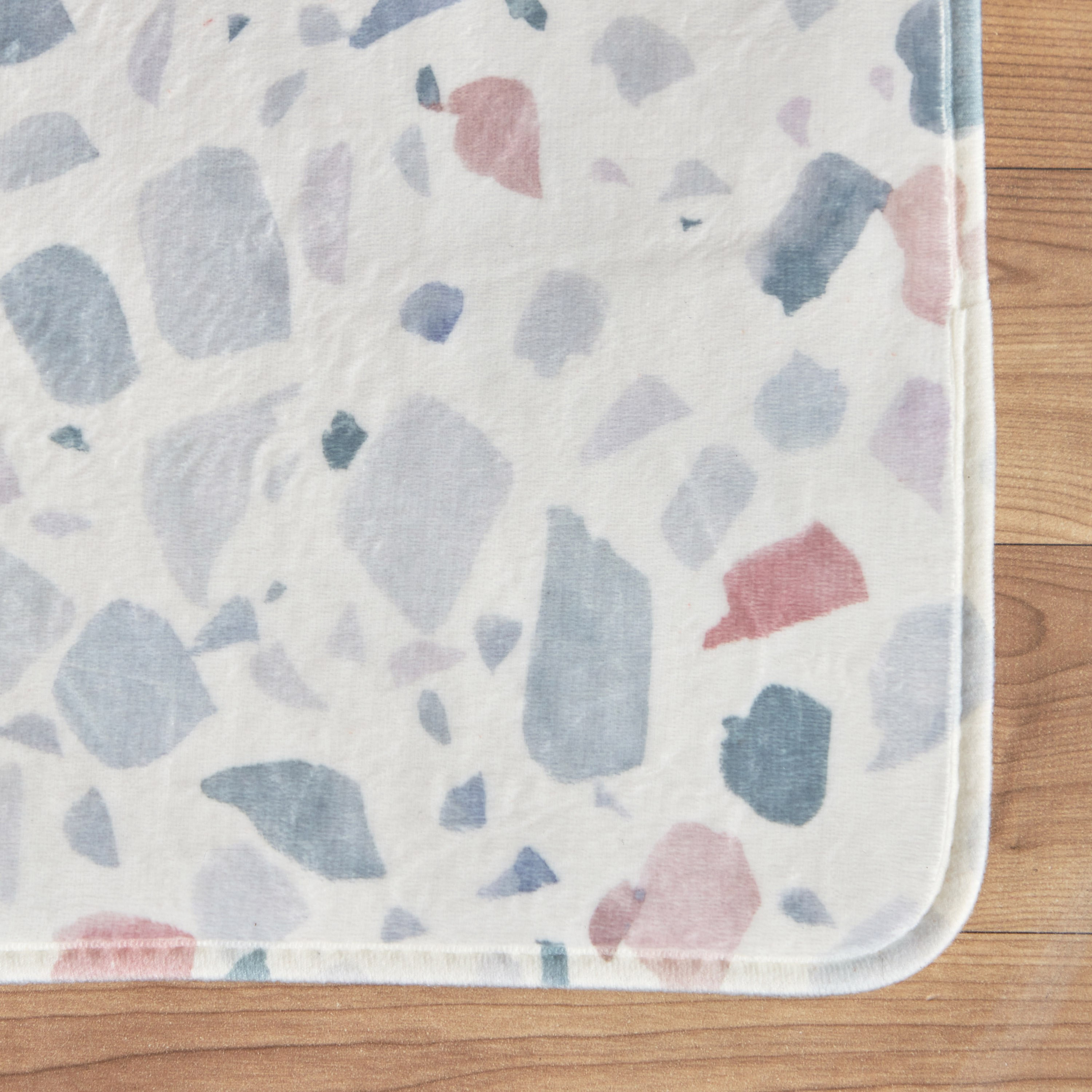 سجادة حمام فوم بطبعات من أوستن ويلا - 35x55 سم-hbxbedroom-floorcoverings-bathmats-image-3