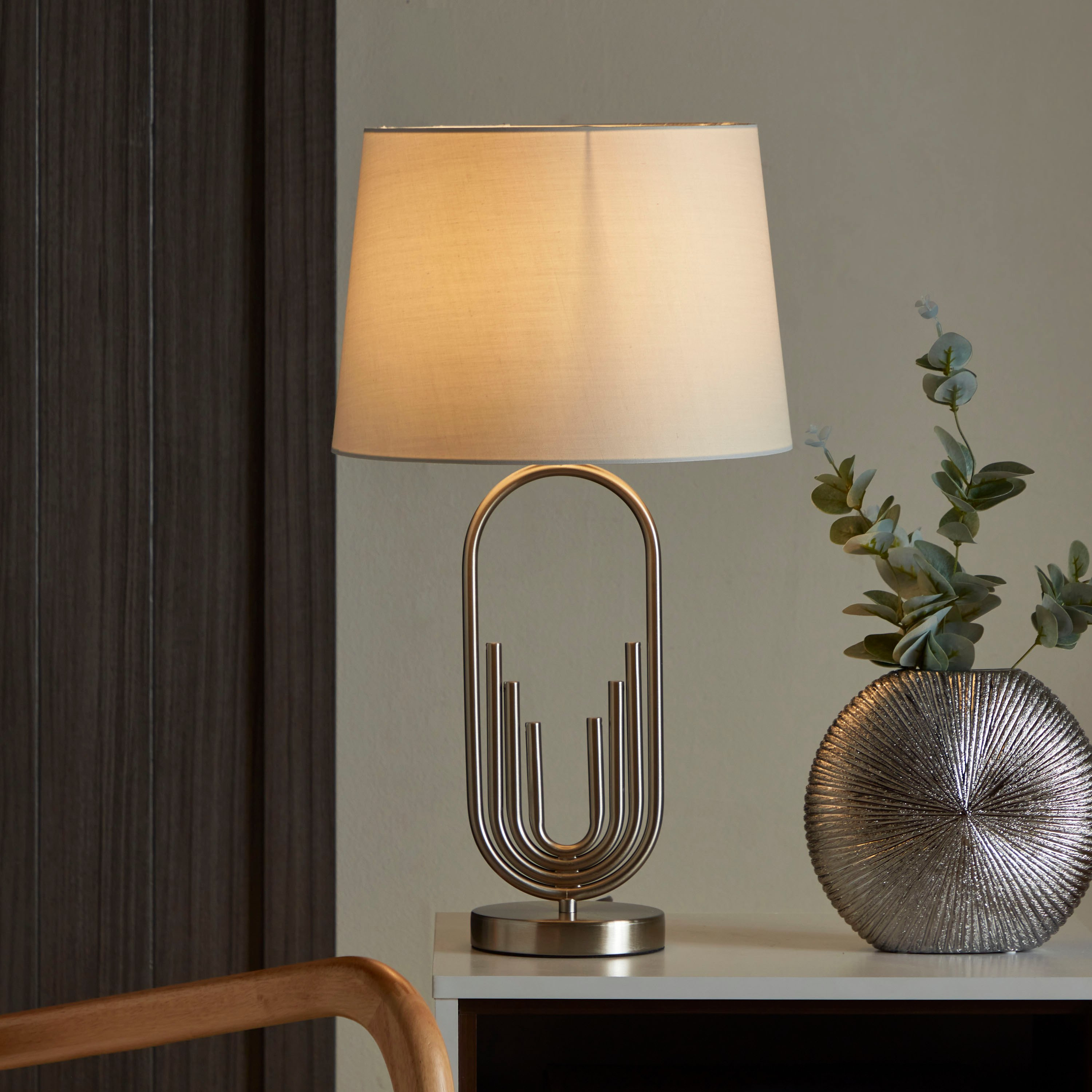 Diego Metal Table Lamp - 33x57 cm-hbxlivingroom-lighting-tablelamps-image-2