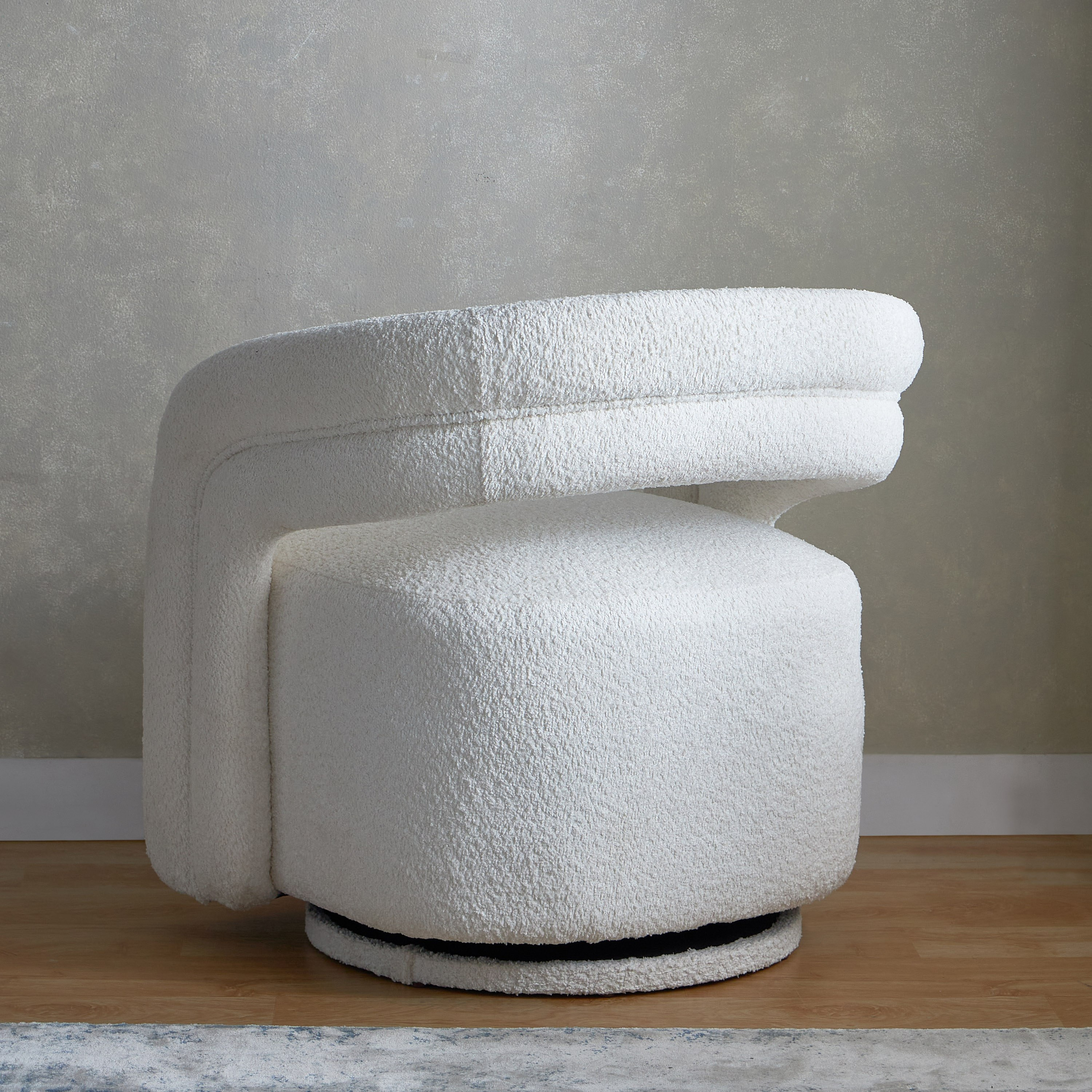 كرسي قماش دوّار بمساند ذراعين من موناكو-hbxlivingroom-sofasandarmchairs-easychairs-image-3