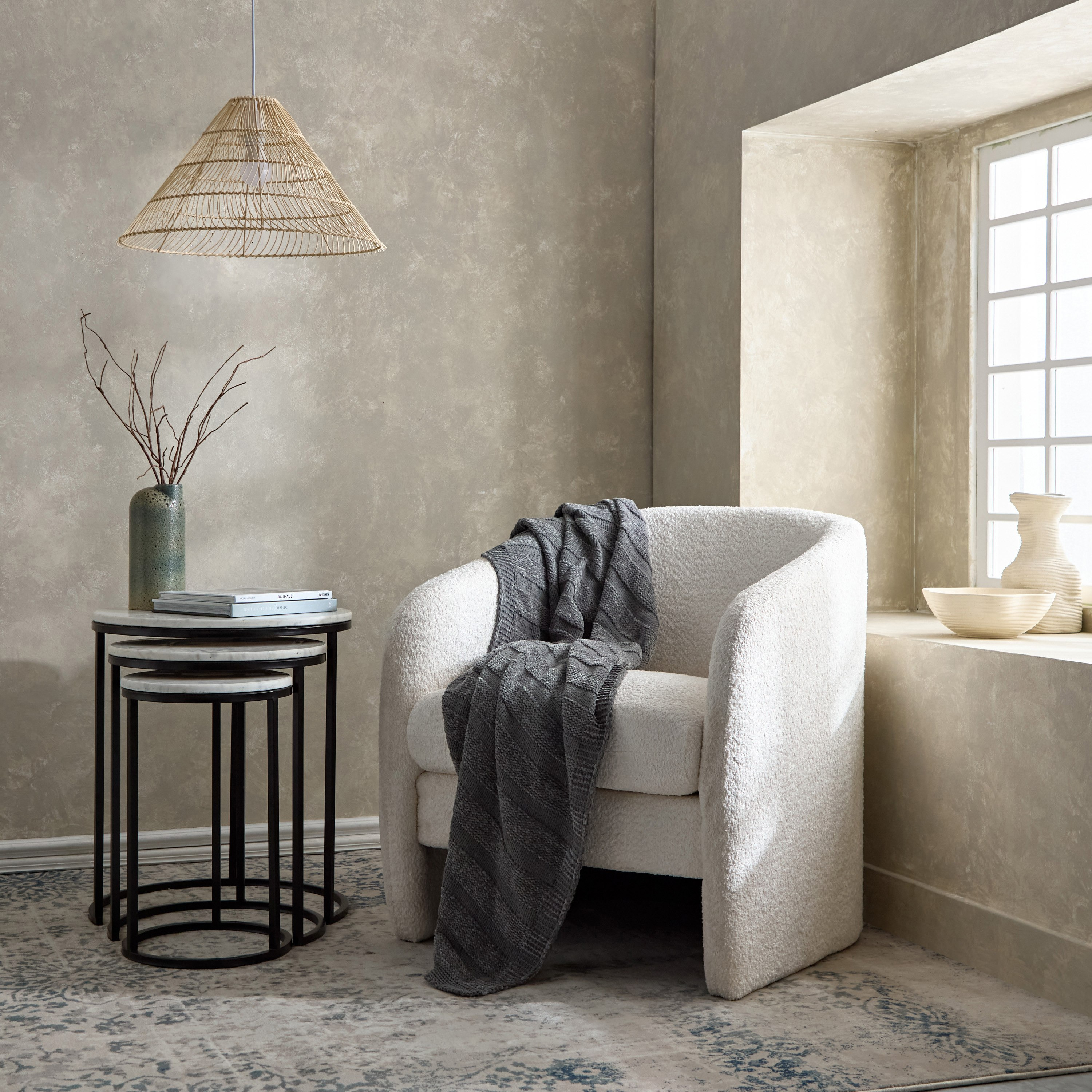 كرسي قماش بمساند ذراعين من سيندي-hbxlivingroom-sofasandarmchairs-easychairs-image-9
