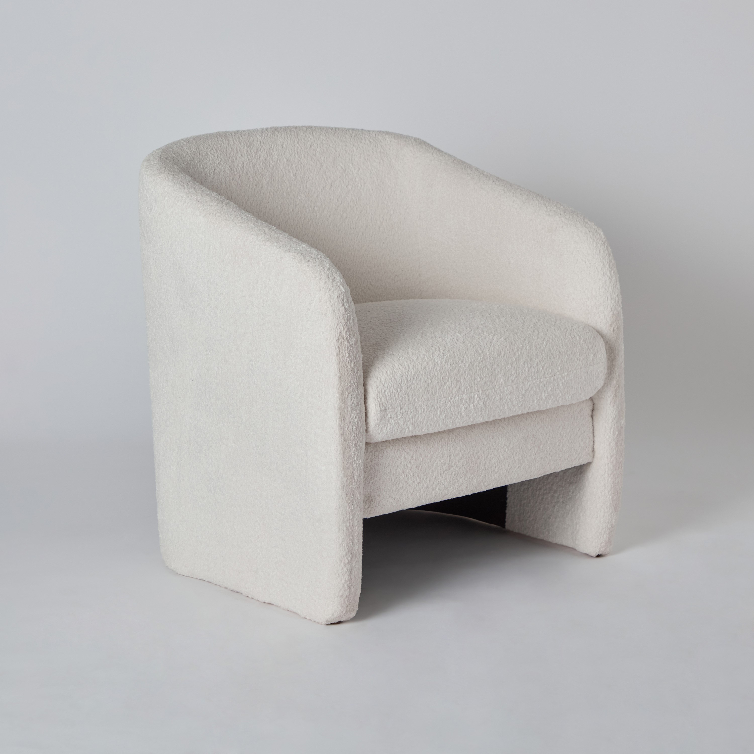كرسي قماش بمساند ذراعين من سيندي-hbxlivingroom-sofasandarmchairs-easychairs-image-10