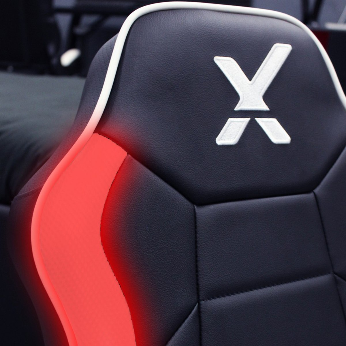 كرسي أرضية هزّاز ذكي نيو موشن أوربيت 2.0 أر جي بي من إكس روكر-hbxfurniture-kidsroom-studychairs-image-2