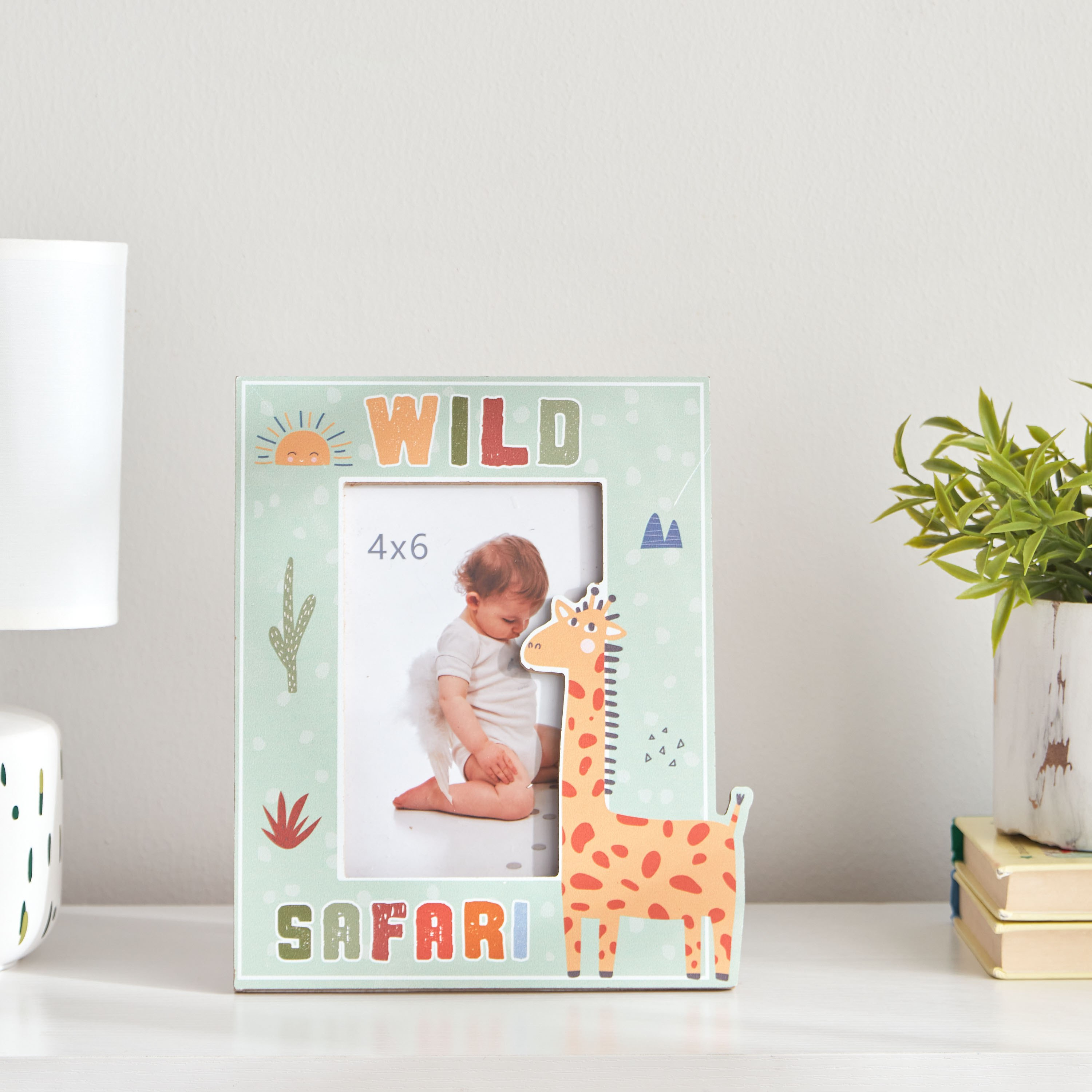 برواز صور من رون - 18.5x22.5x1.5 سم-hbxkidsandyouth-walldecor-photoframes-image-1
