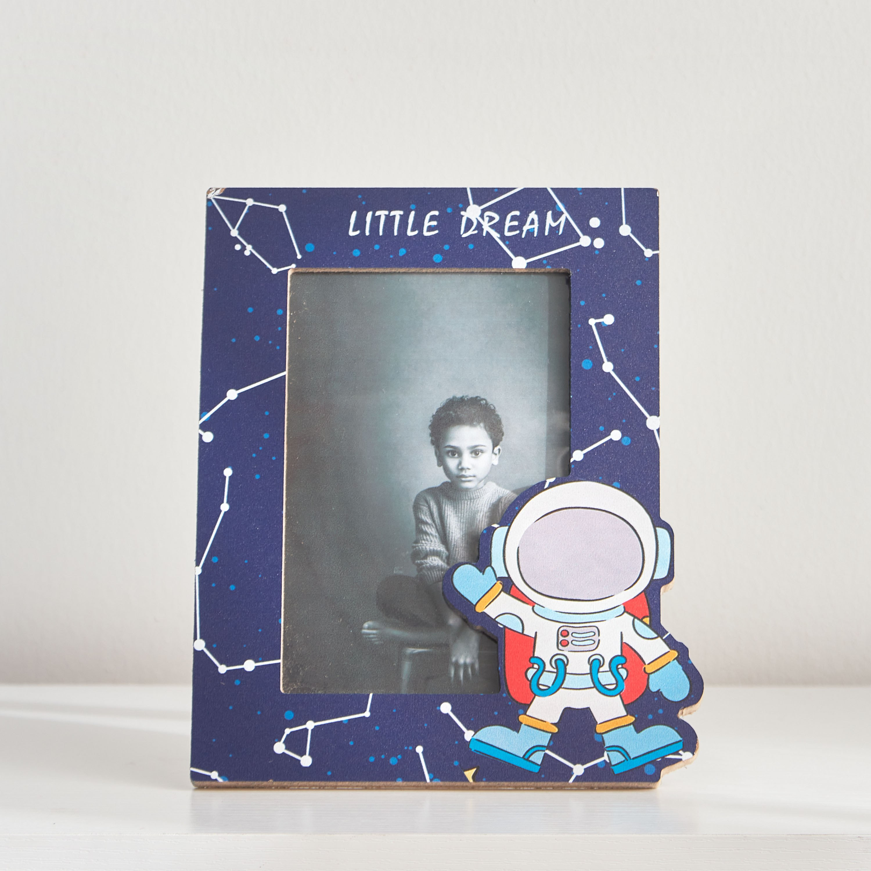 برواز صور من هاري - 16.5x20x1.5 سم-hbxkidsandyouth-walldecor-photoframes-image-2