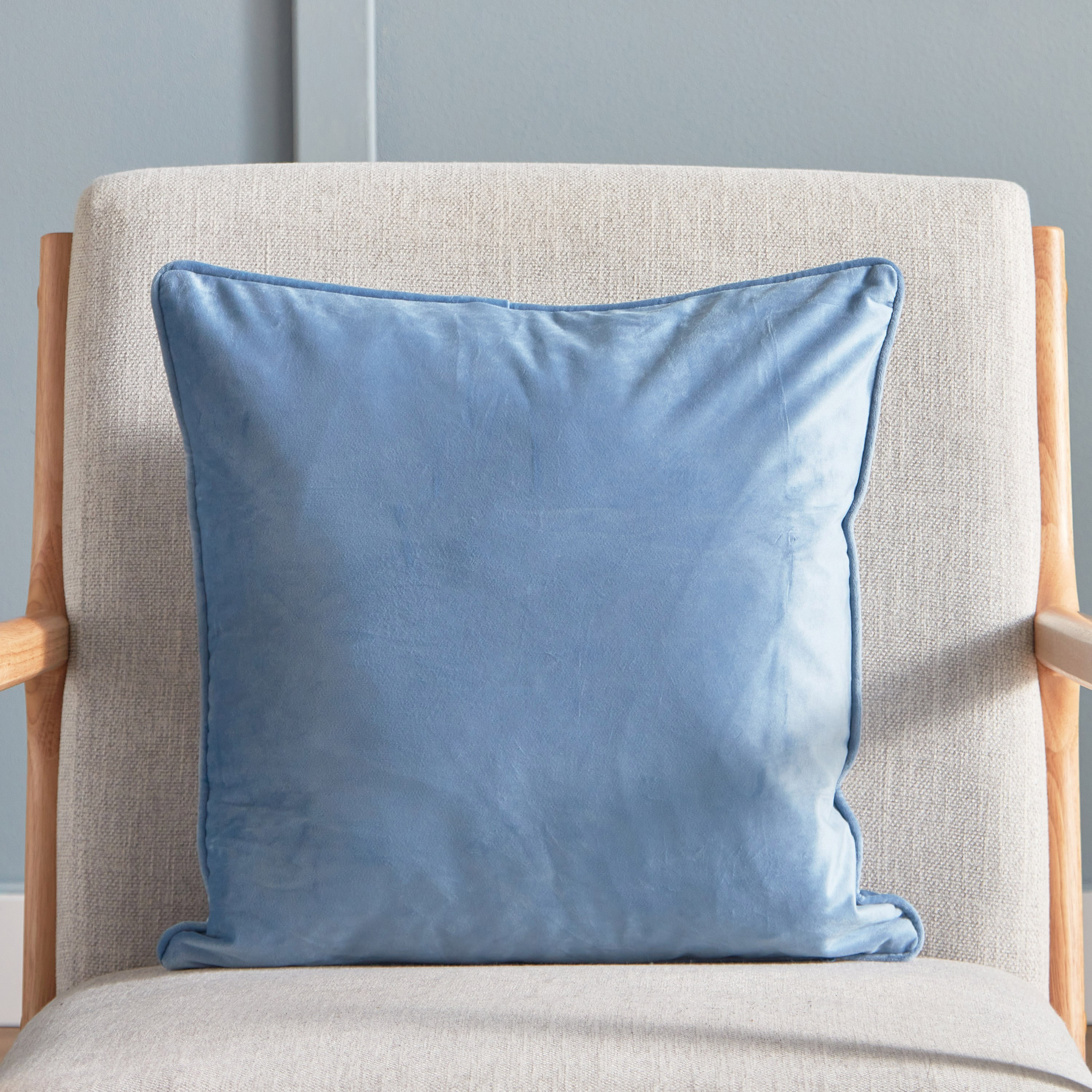 Dove Velvet Cushion Cover - 45x45 cm-hbxhomeware-cushionsandcovers-cushioncovers-image-1
