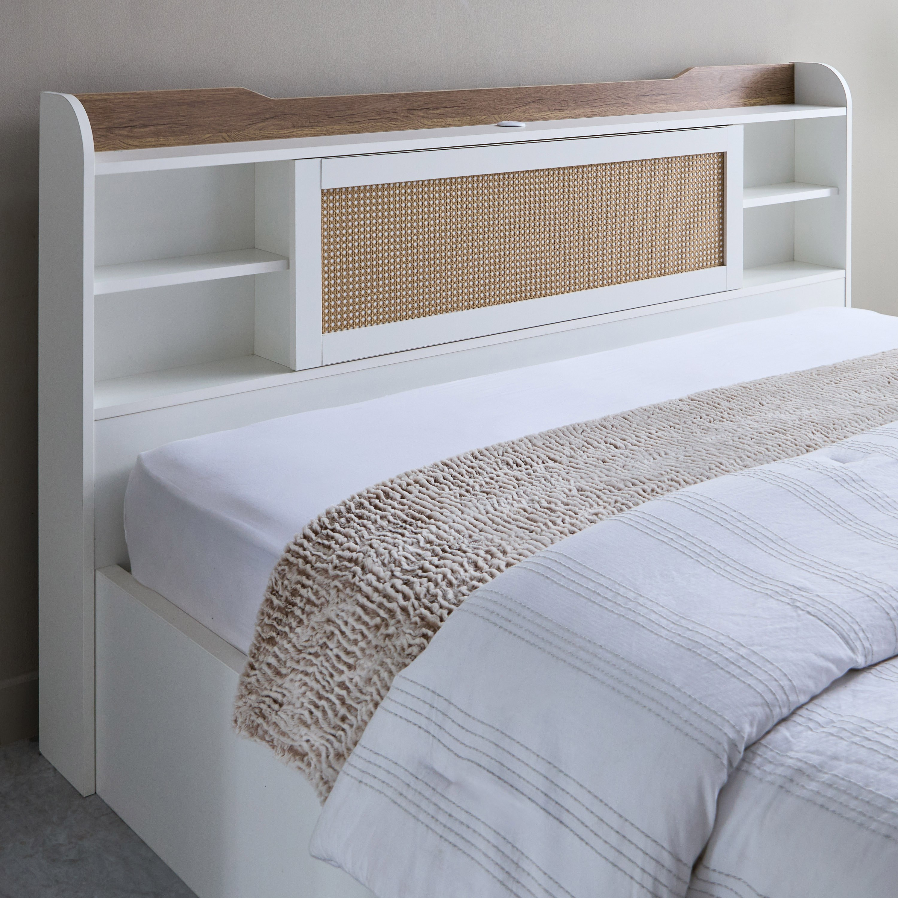 طقم غرفة نوم كينج 5 قطع ذكية من فيوجن - 180x200 سم-hbxbedroom-bedsandbedsets-bedroomsets-king-image-5