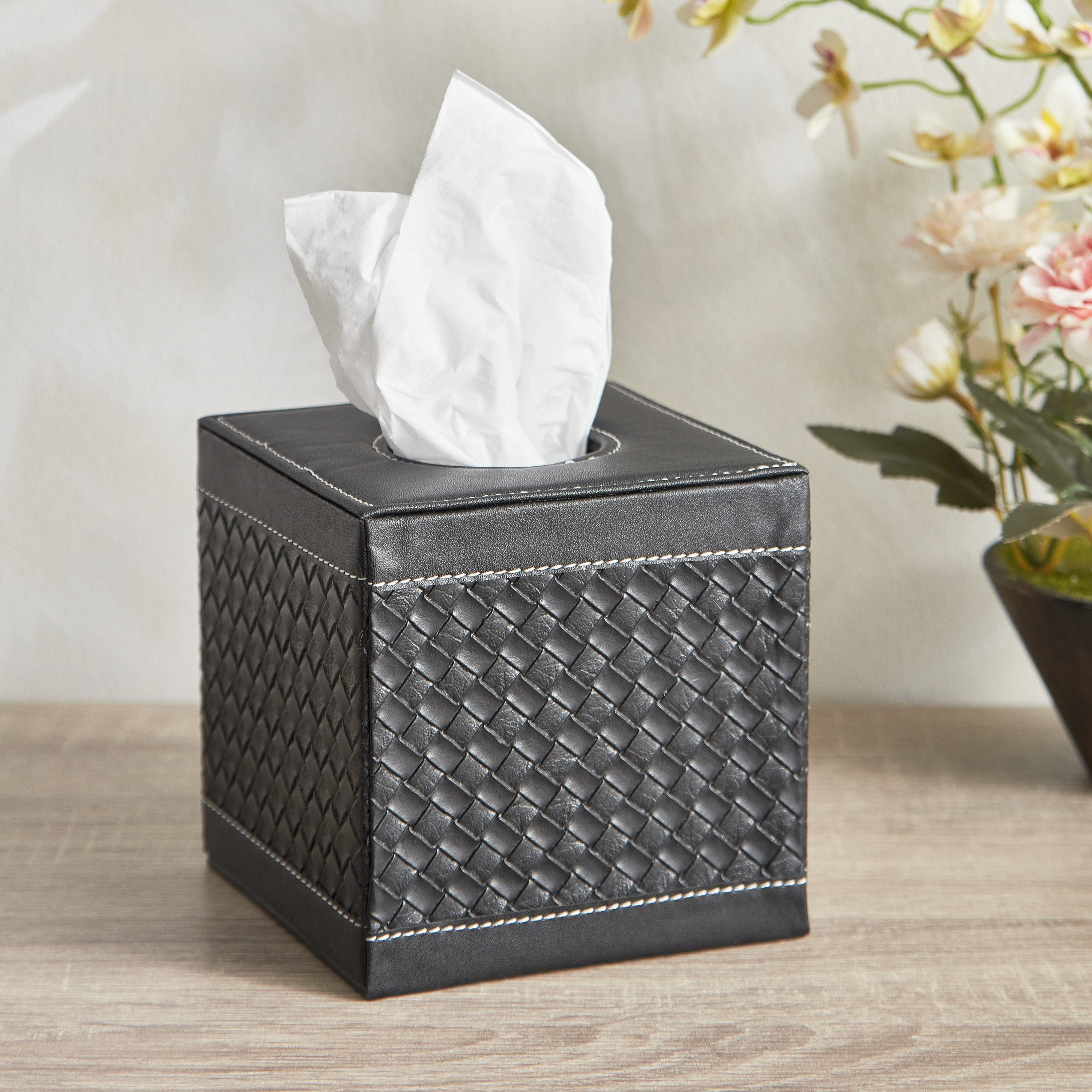 Nordic Leather Square Tissue Holder - 16x16x15 cm-hbxdecorandfurnishings-homeaccessories-novelties-image-1