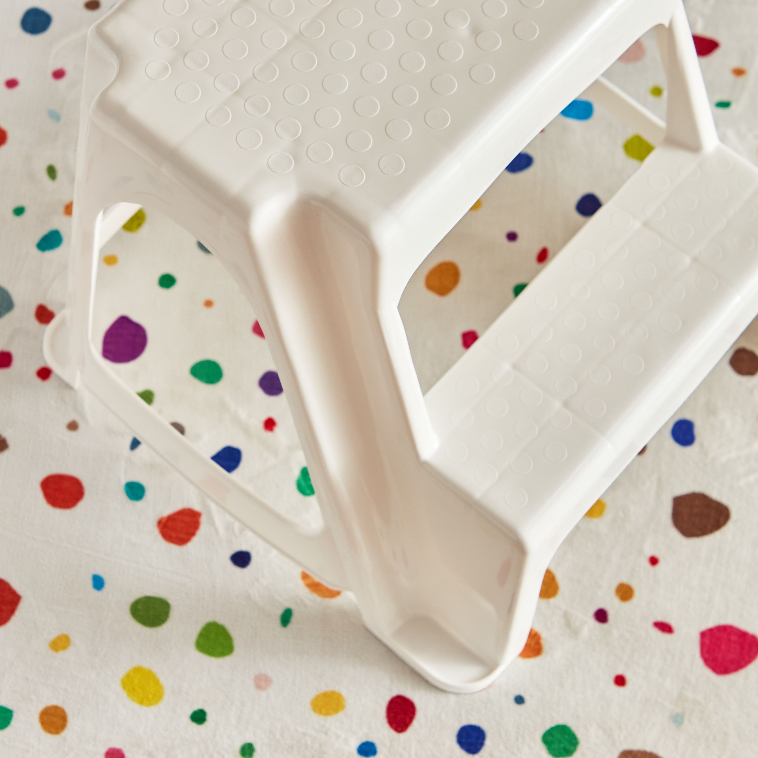 مقعد سلّم من كابري-hbxbathroom-laundry-ladders-image-4