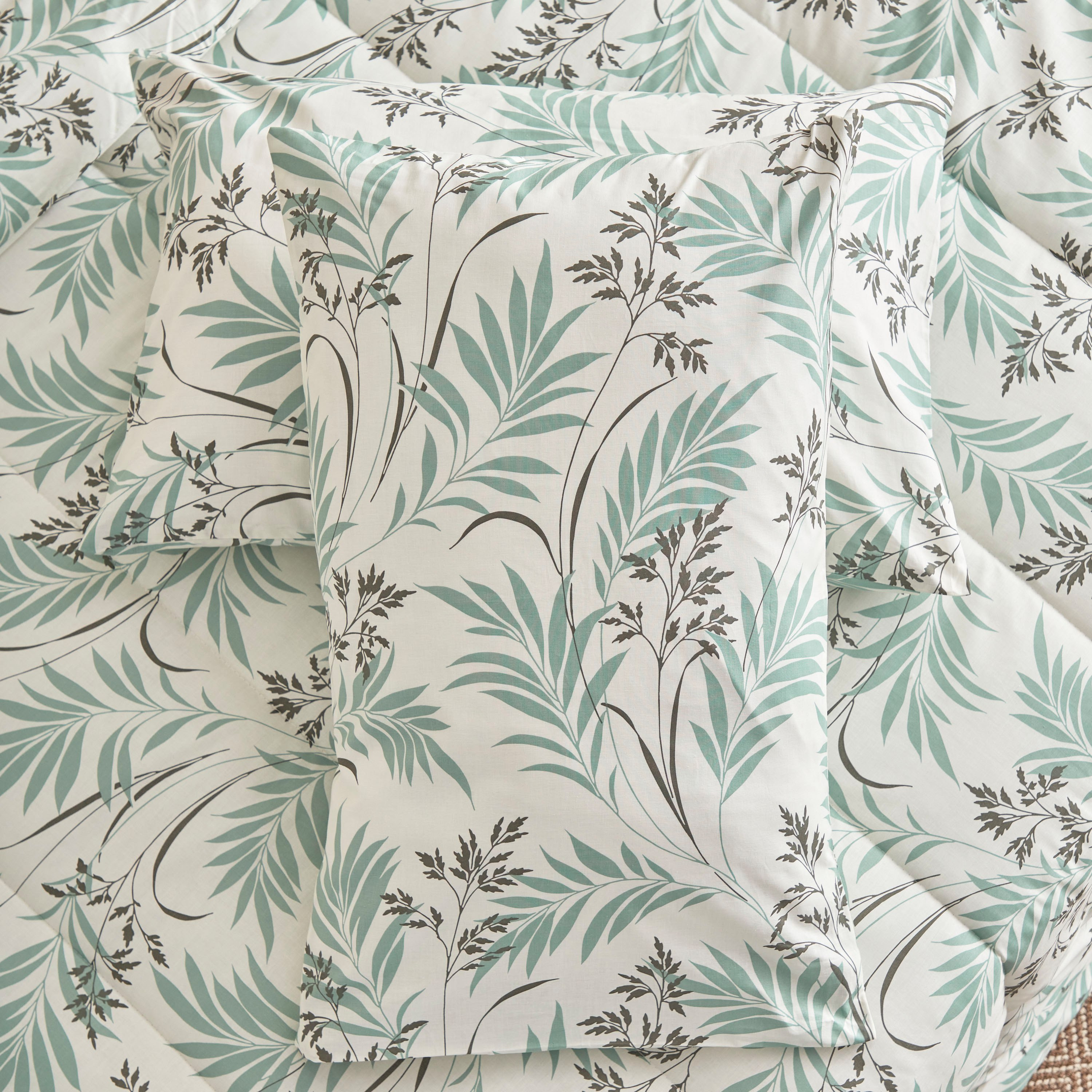 طقم لحاف كوين 3 قطع - كاسيا - 195x220 سم-hbxhomeware-hbxdecorandfurnishings-image-4