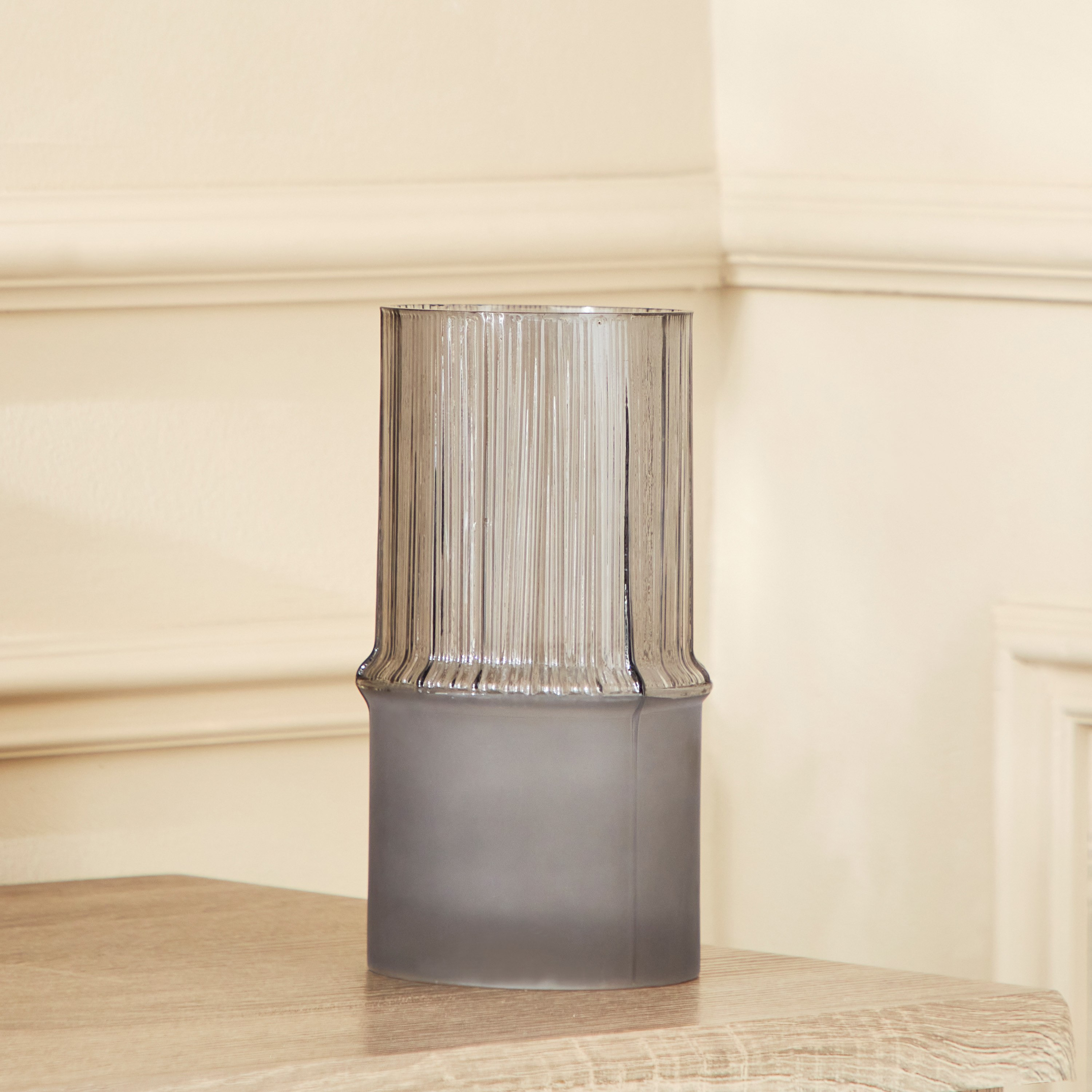 Verity Brushed Glass Vase - 12x12x20 cm-PROMO_HB_AE_B1G1_250925-image-2