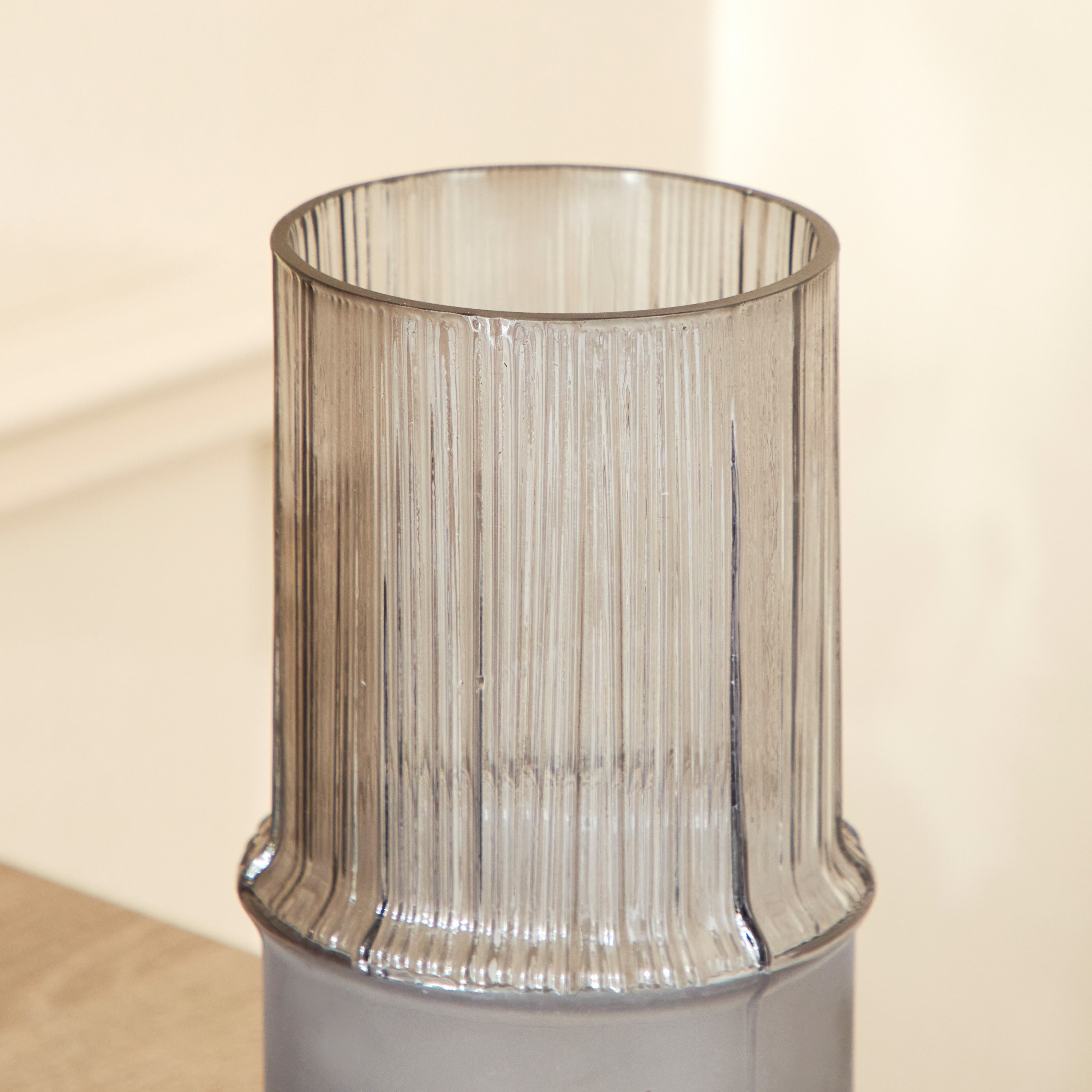 Verity Brushed Glass Vase - 12x12x20 cm-PROMO_HB_AE_B1G1_250925-image-3