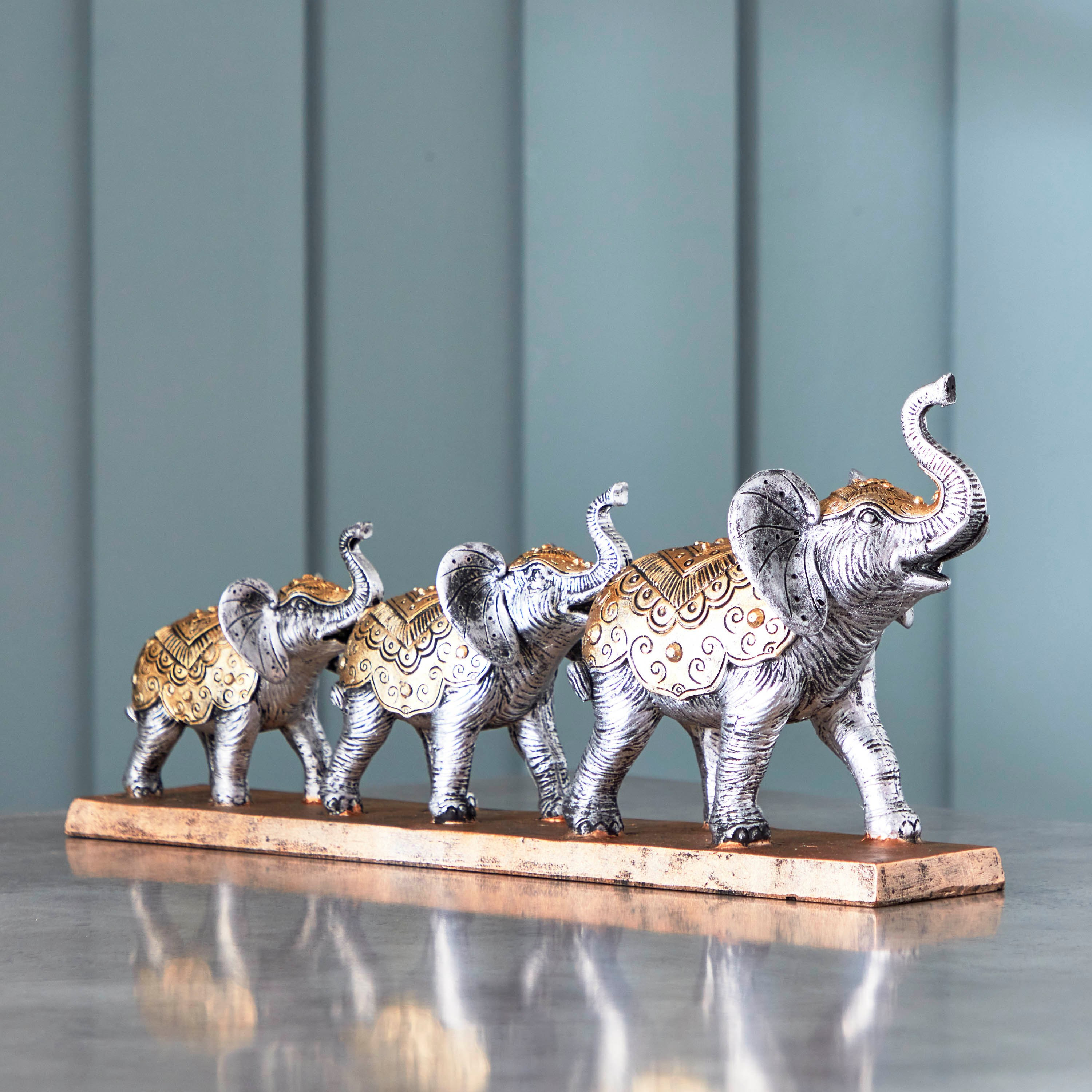 Holly Elephant Family Accent - 42.2x9.2x19.2 cm-hbxhomeware-homedecor-figurinesandornaments-image-1