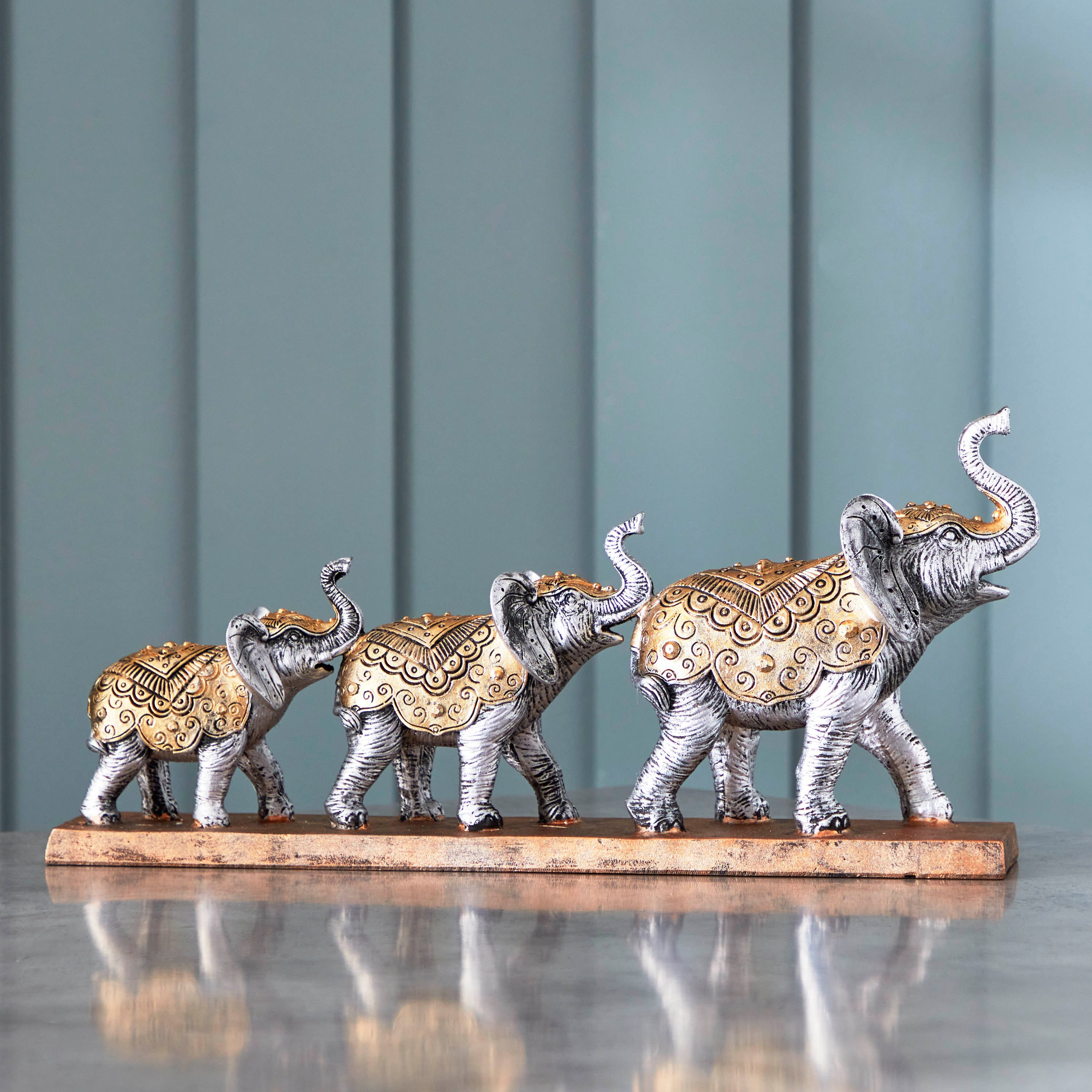 Holly Elephant Family Accent - 42.2x9.2x19.2 cm-hbxhomeware-homedecor-figurinesandornaments-image-2