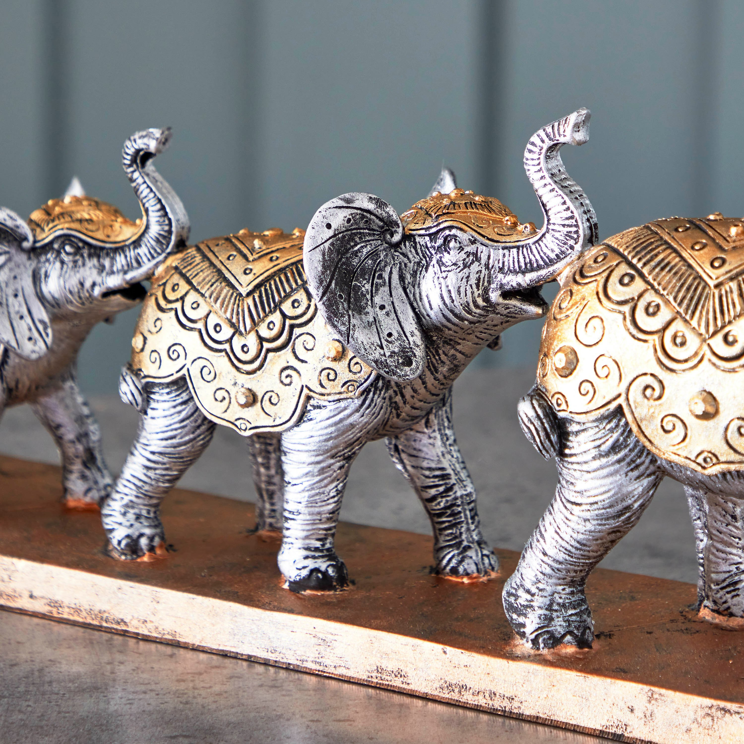 Holly Elephant Family Accent - 42.2x9.2x19.2 cm-hbxhomeware-homedecor-figurinesandornaments-image-3