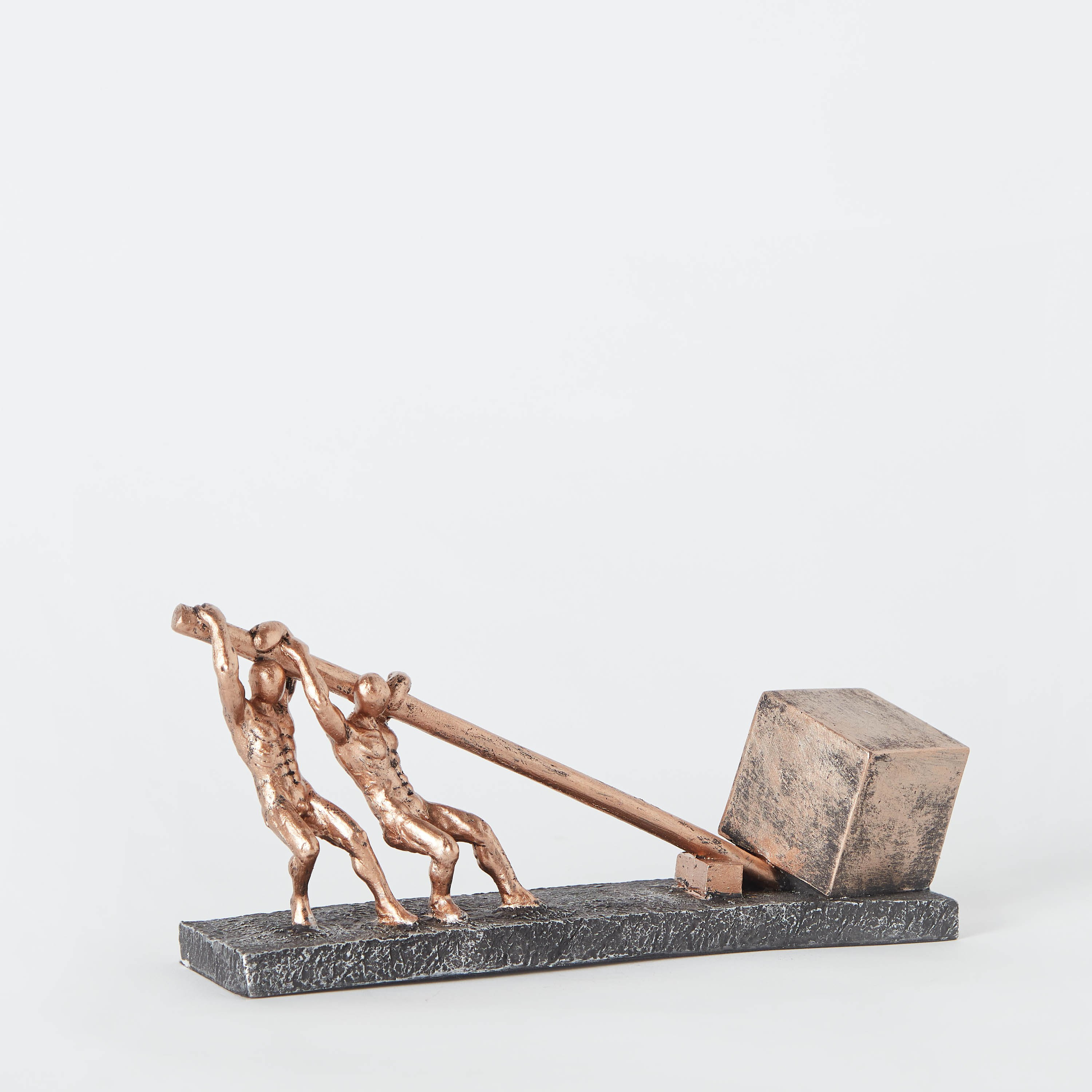 قطعة ديكور بوليريسين بتصميم عمال يحركون حجر من هولي - 25.9x8x14 سم-hbxhomeware-homedecor-figurinesandornaments-image-6