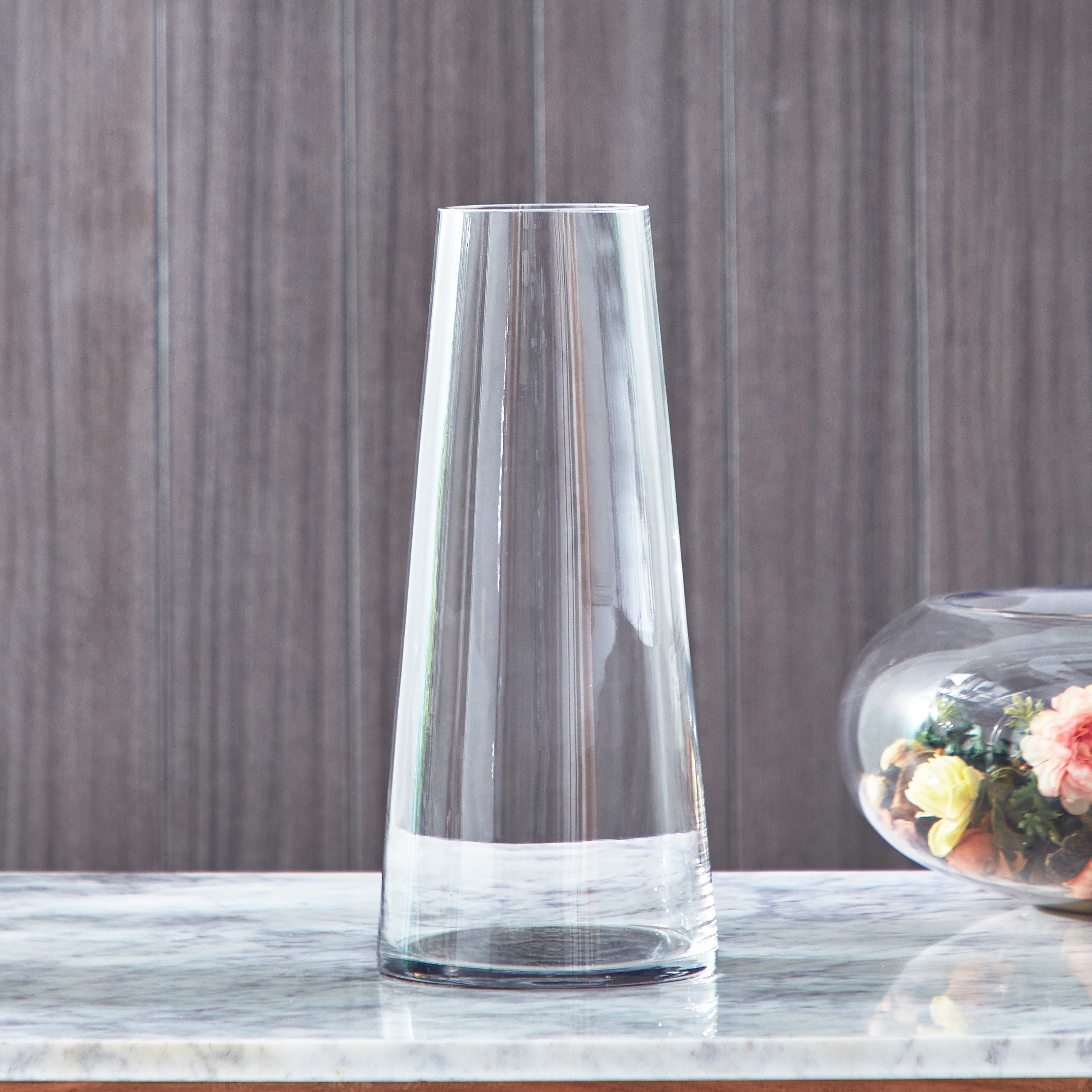 مزهرية زجاج مستطيلة من أتلانتا - 13.5x13.5x30 سم-hbxbedroom-decorandaccessories-vases-image-3