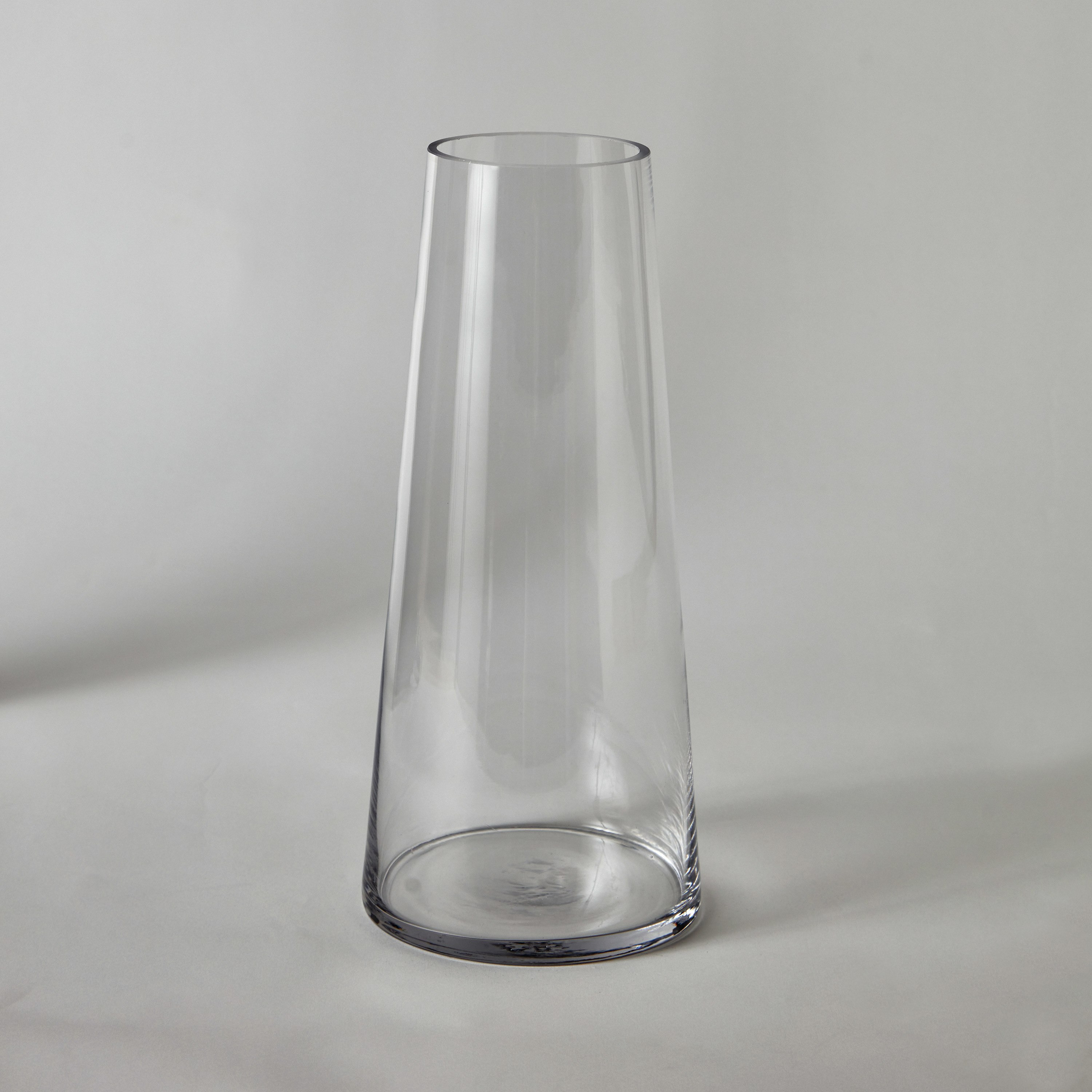 مزهرية زجاج مستطيلة من أتلانتا - 13.5x13.5x30 سم-hbxbedroom-decorandaccessories-vases-image-7