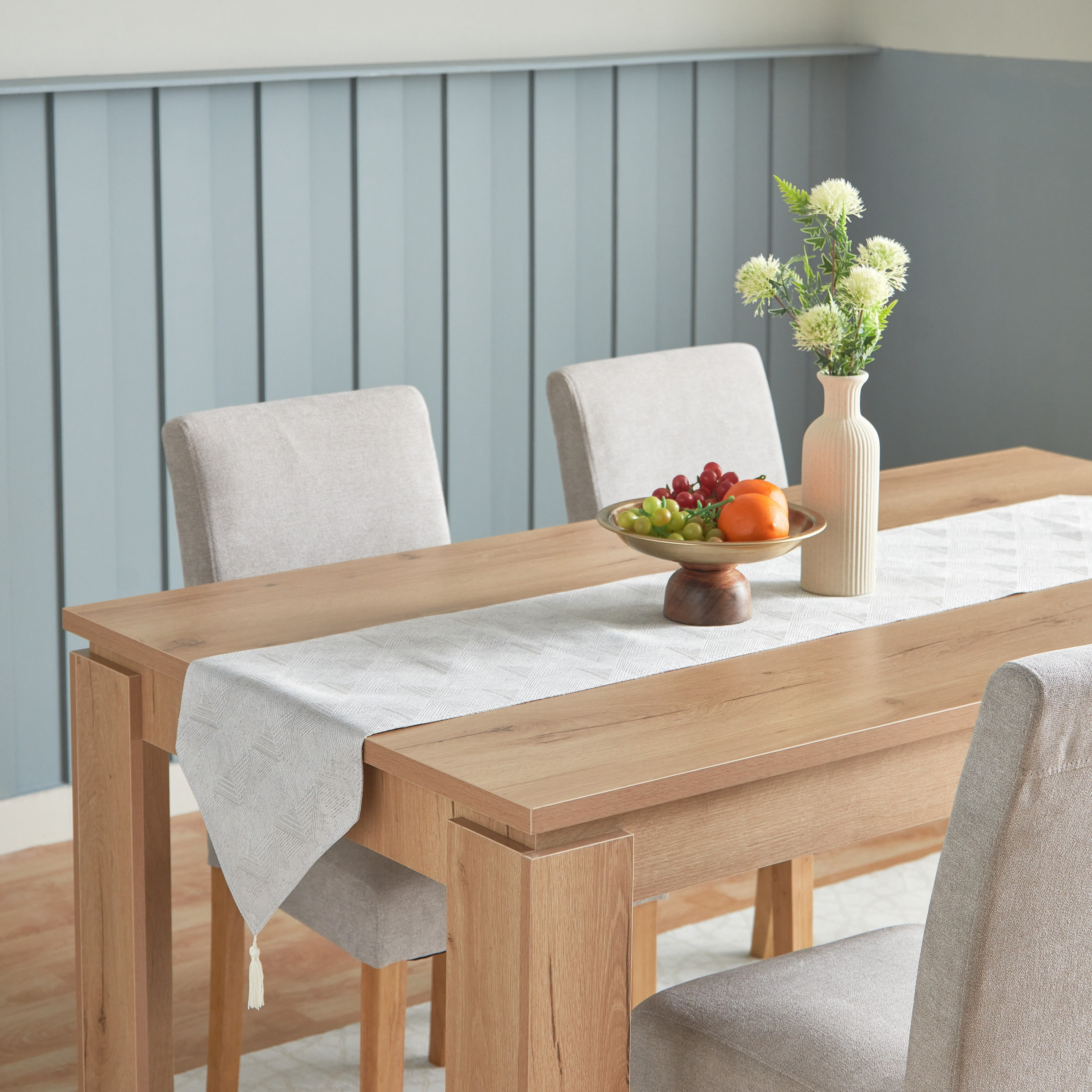 مفرش طاولة جاكار من هاربر بيا - 33x180 سم-hbxdecorandfurnishings-homefurnishings-tablelinens-image-6