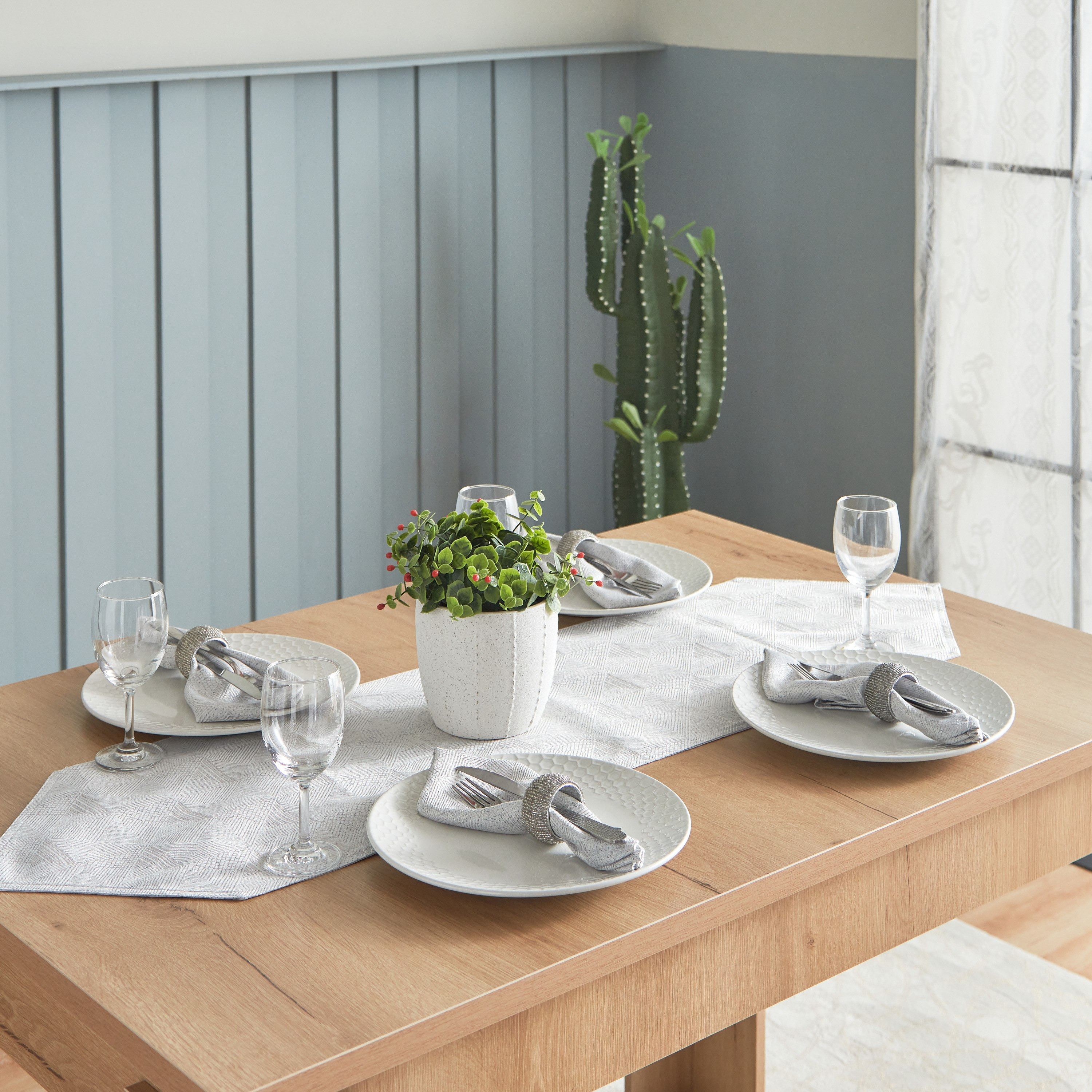 Harper Bia 4-Piece Jacquard Napkin Set - 40x40 cm-hbxdecorandfurnishings-homefurnishings-tablelinens-image-4