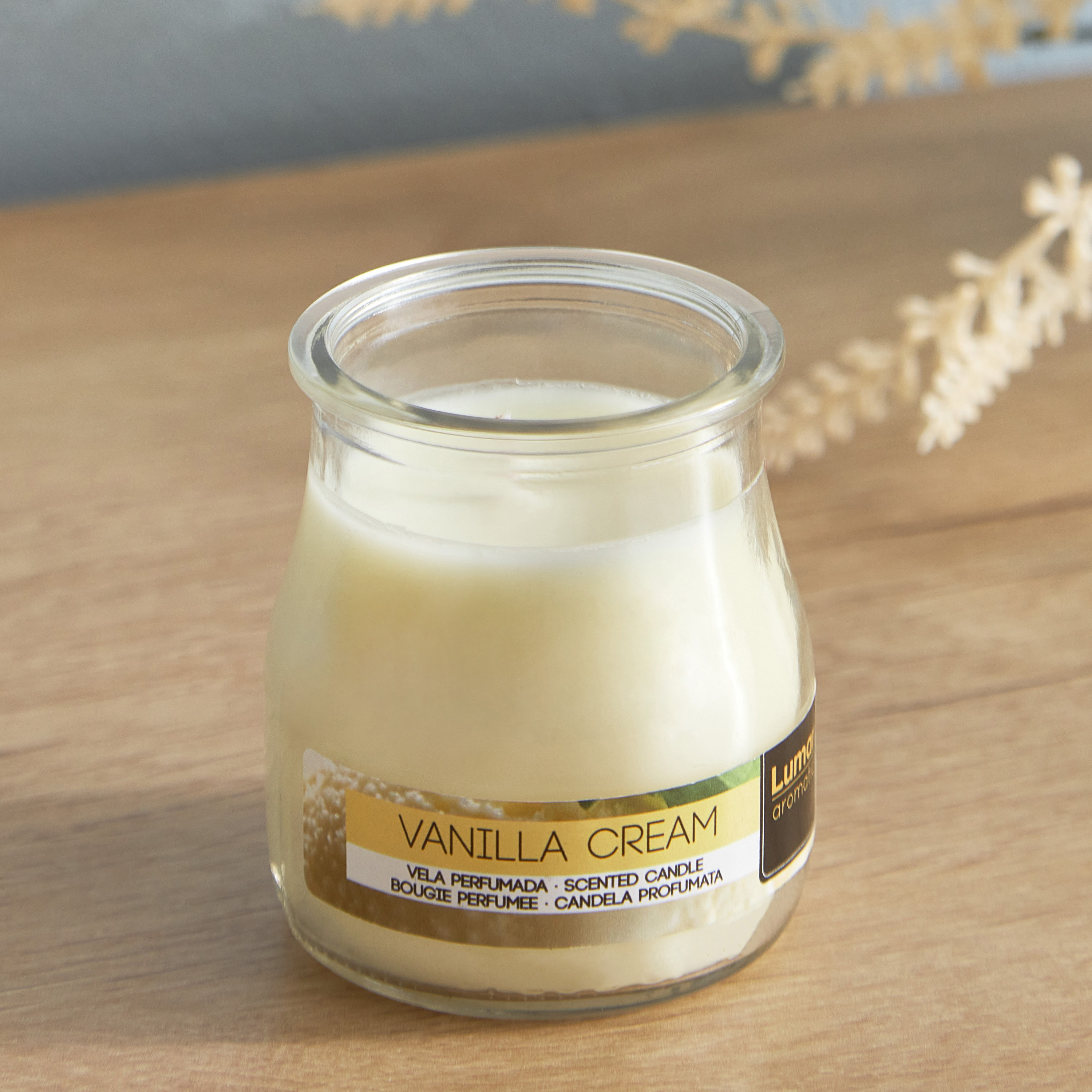 جرة شموع زجاجية معطرة بالفانيليا من فيلا - 100 جم-hbxlivingroom-decorandaccessories-candles-image-1