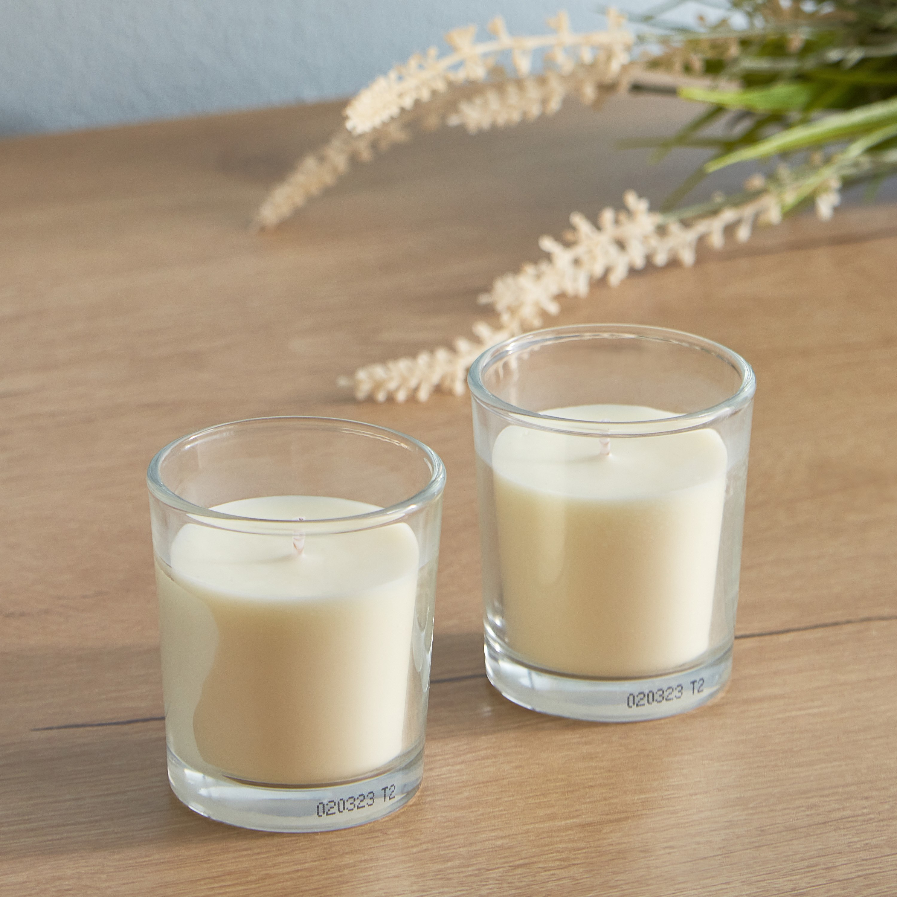 جرات شمع زجاج برائحة الفانيليا قطعتين من فيلا - 57 جرام-hbxlivingroom-decorandaccessories-candles-image-1