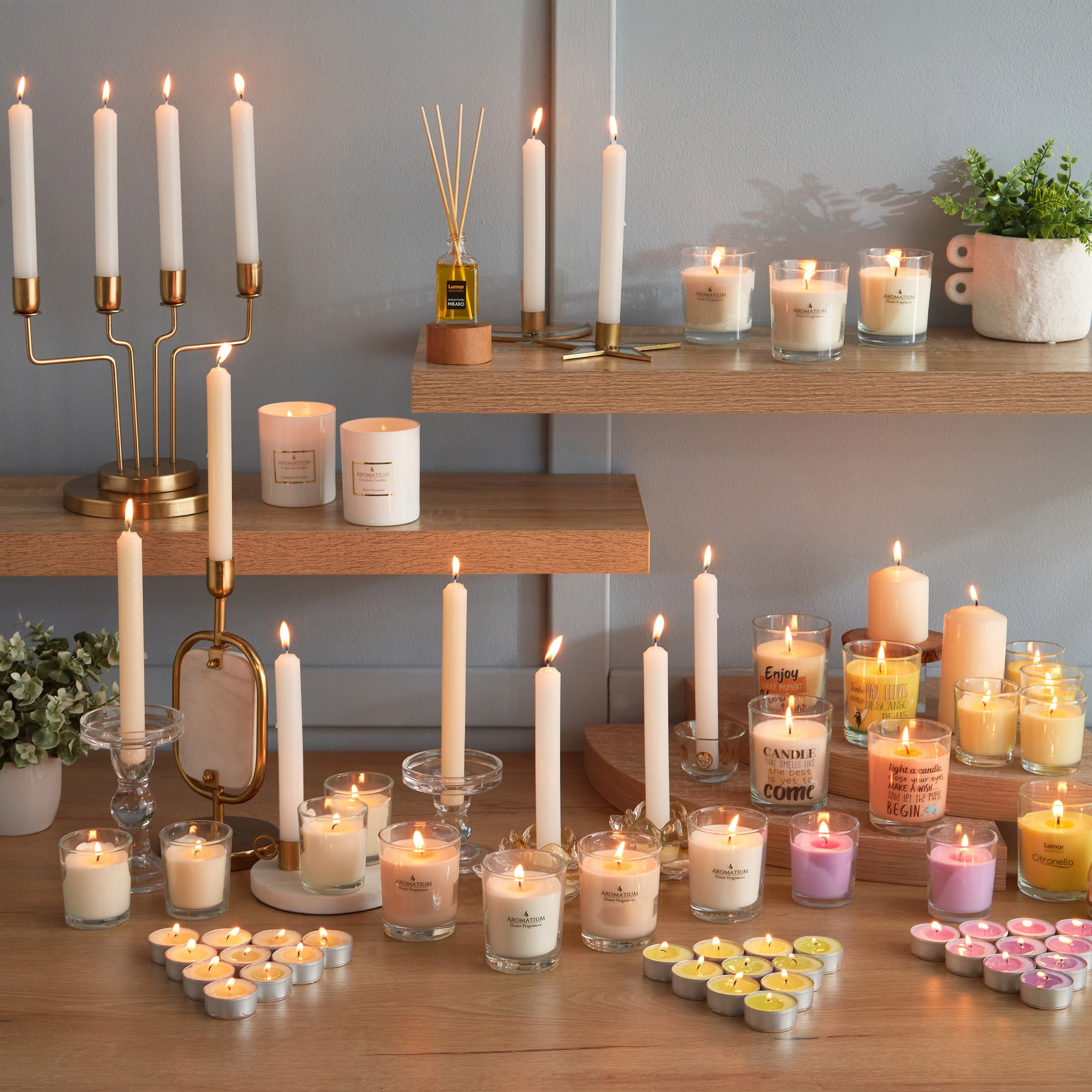 شمعة عمودية معطرة برائحة الفانيليا من فيلا - 135 جم-hbxlivingroom-decorandaccessories-candles-image-4
