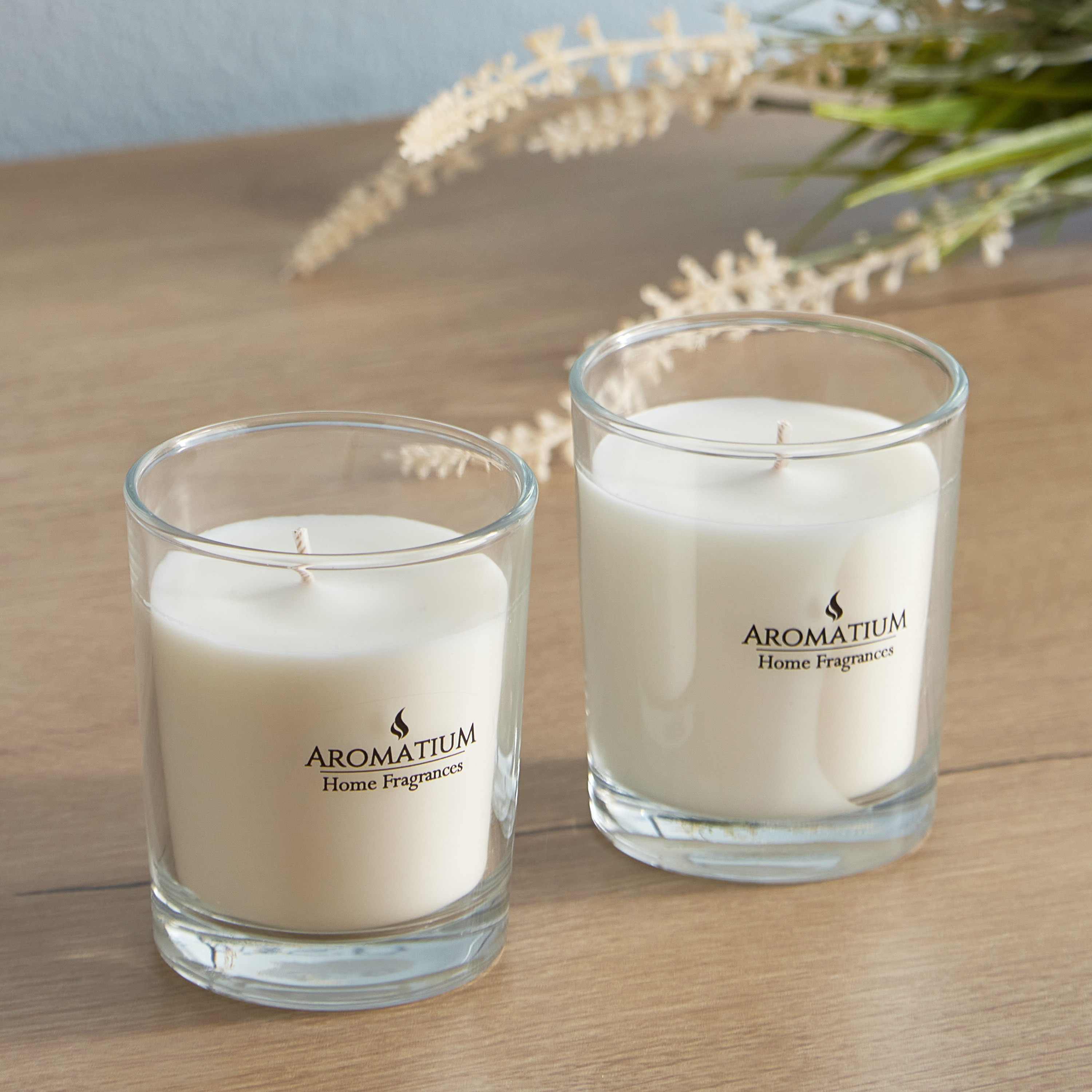 طقم جرة شمع زجاج معطّرة مضادة للروائح نيو فريش قطعتين من فيلا - 100 جرام-hbxlivingroom-decorandaccessories-candles-image-1