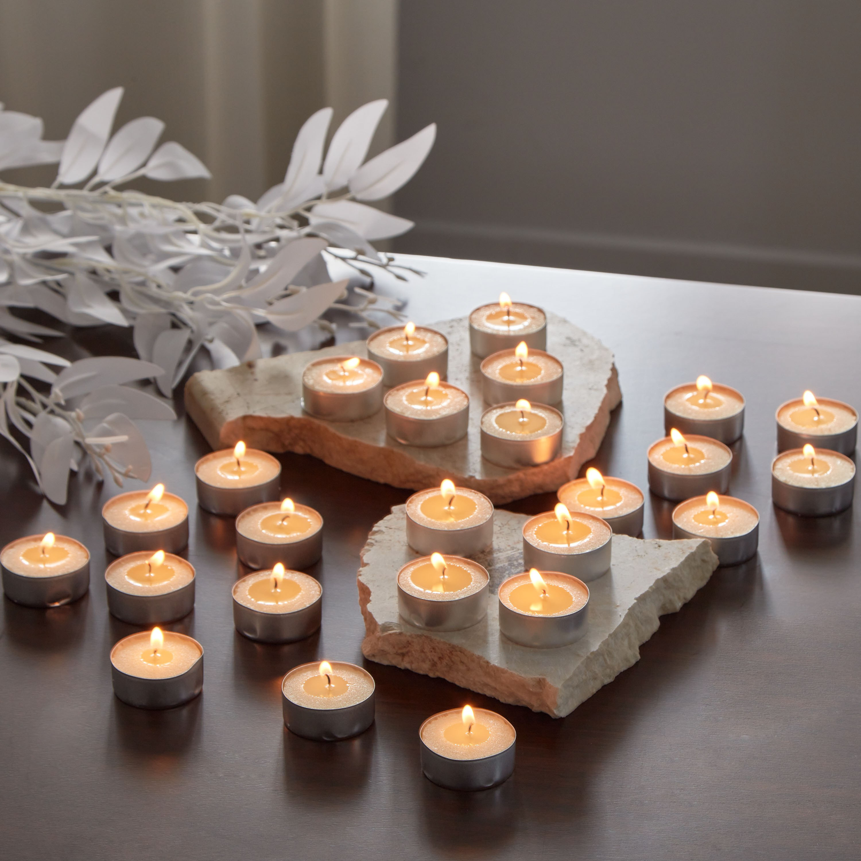 طقم شموع صغيرة 25 قطعة برائحة الفانيلا من فيلا - 19x19x2 سم-hbxlivingroom-decorandaccessories-candles-image-2