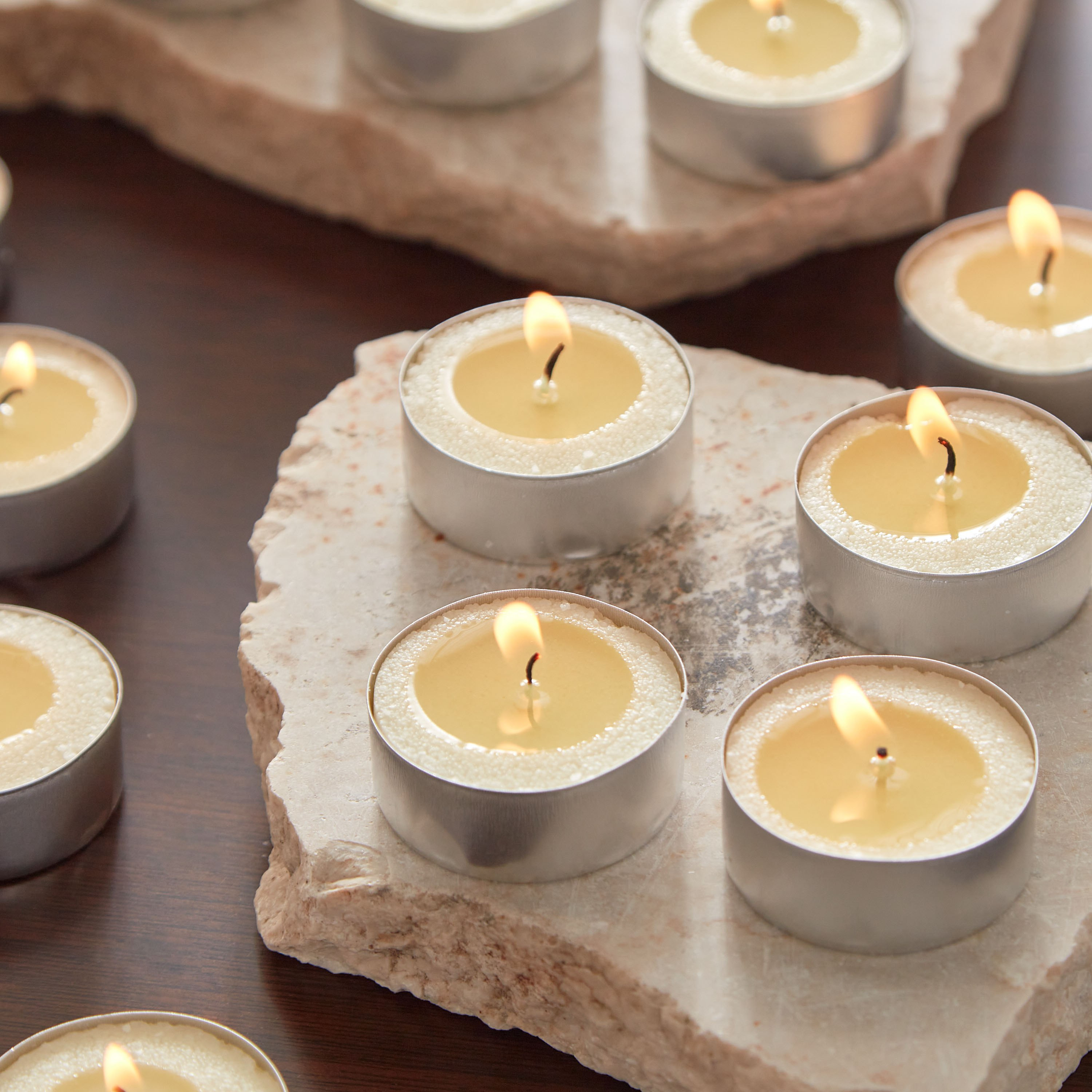 طقم شموع صغيرة 25 قطعة برائحة الفانيلا من فيلا - 19x19x2 سم-hbxlivingroom-decorandaccessories-candles-image-3