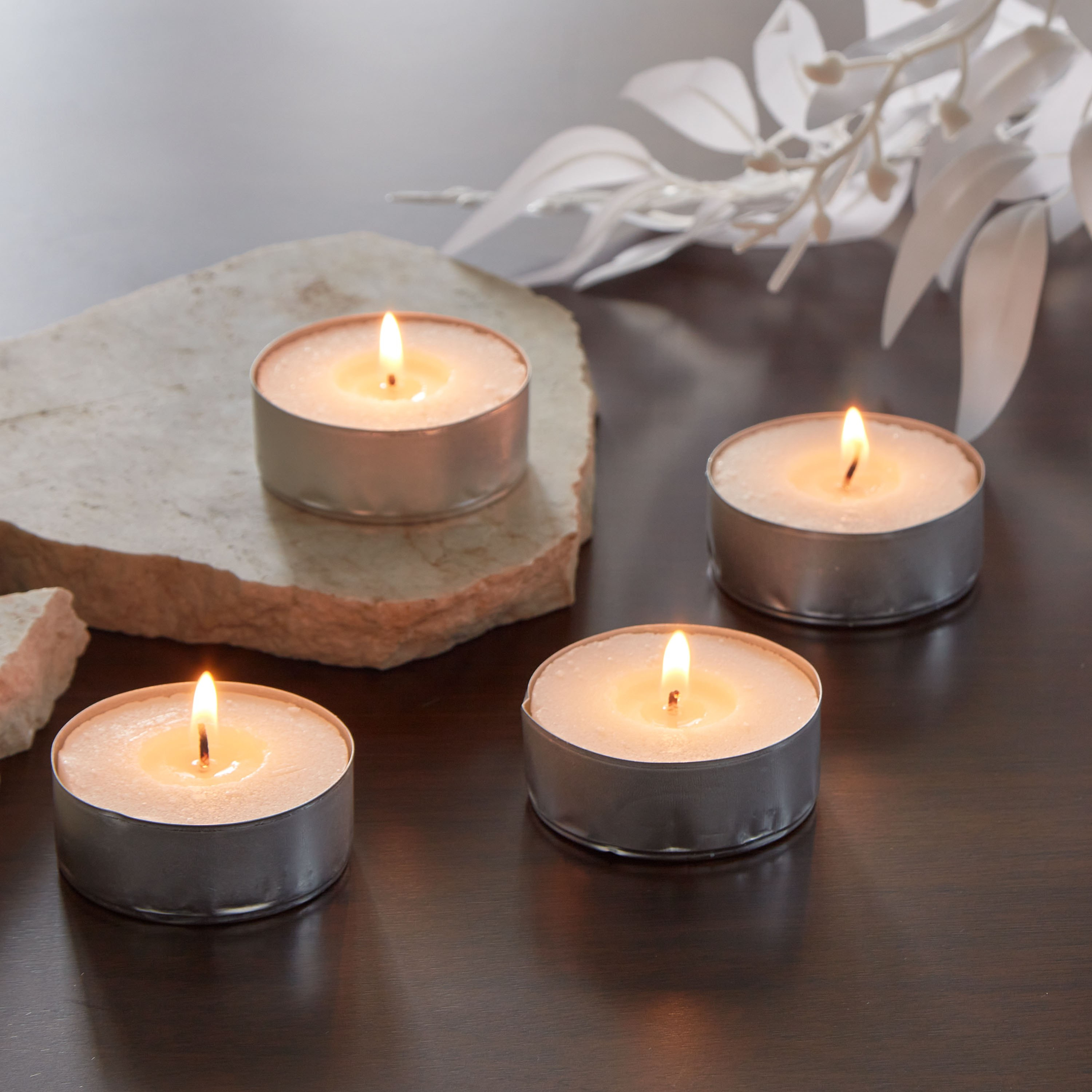 طقم شموع صغيرة 4 قطع برائحة الياسمين من فيلا - 152 جرام-hbxlivingroom-decorandaccessories-candles-image-2