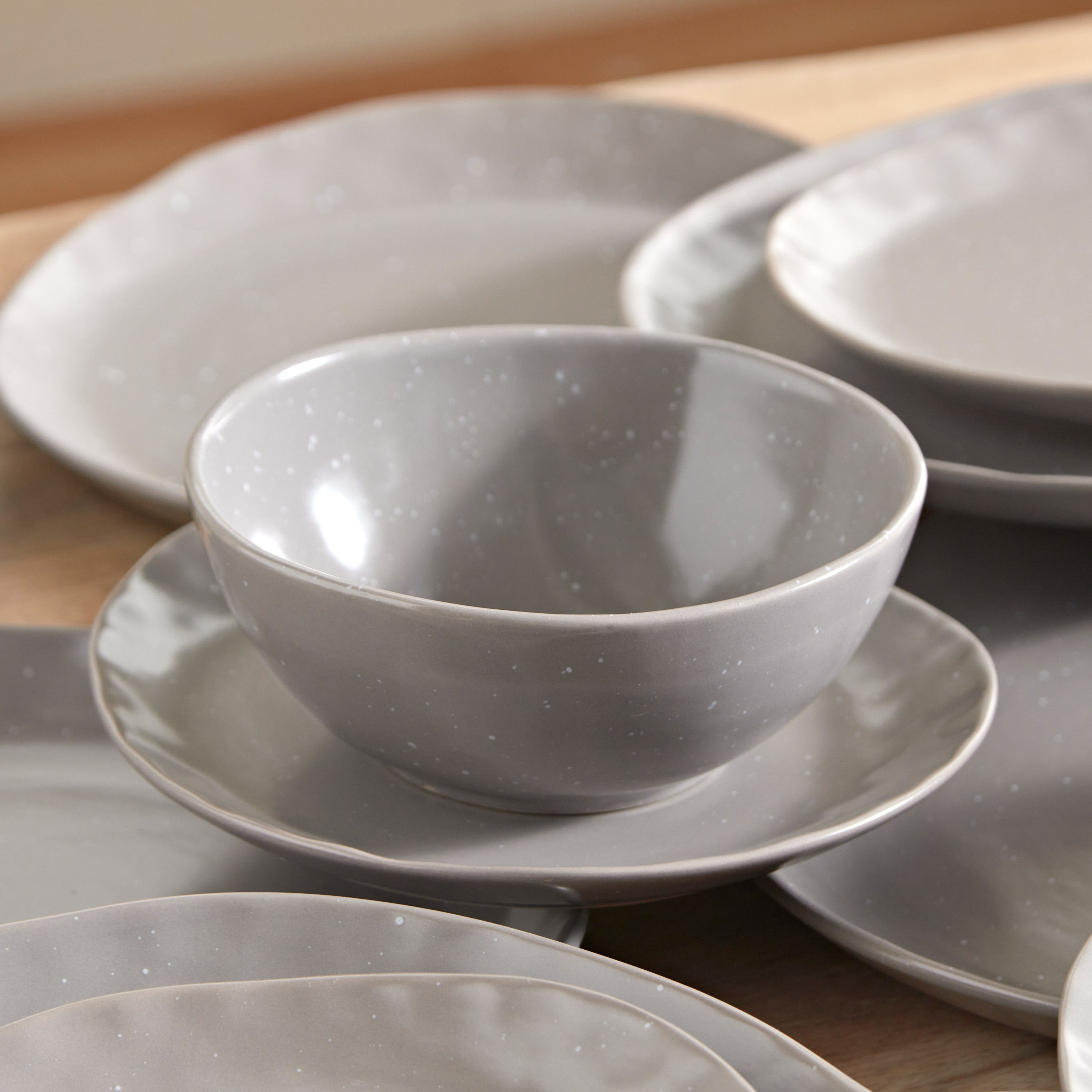Moonlit Elegance 18-Piece Stoneware Dinner Set-hbxhomeware-hbxkitchen-image-5