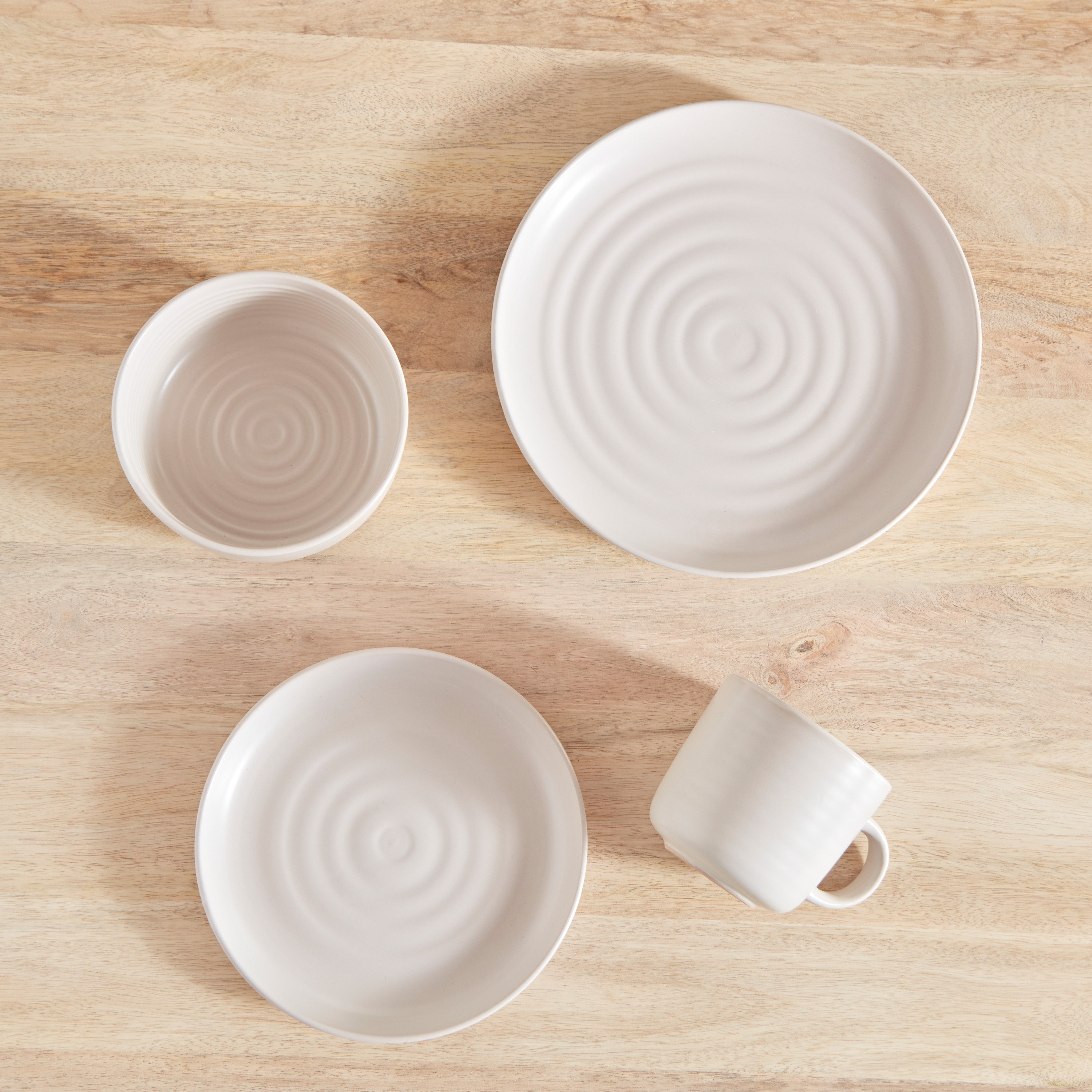 طقم عشاء خزف 16 قطعة من آشين أورا-hbxhomeware-hbxkitchen-image-2