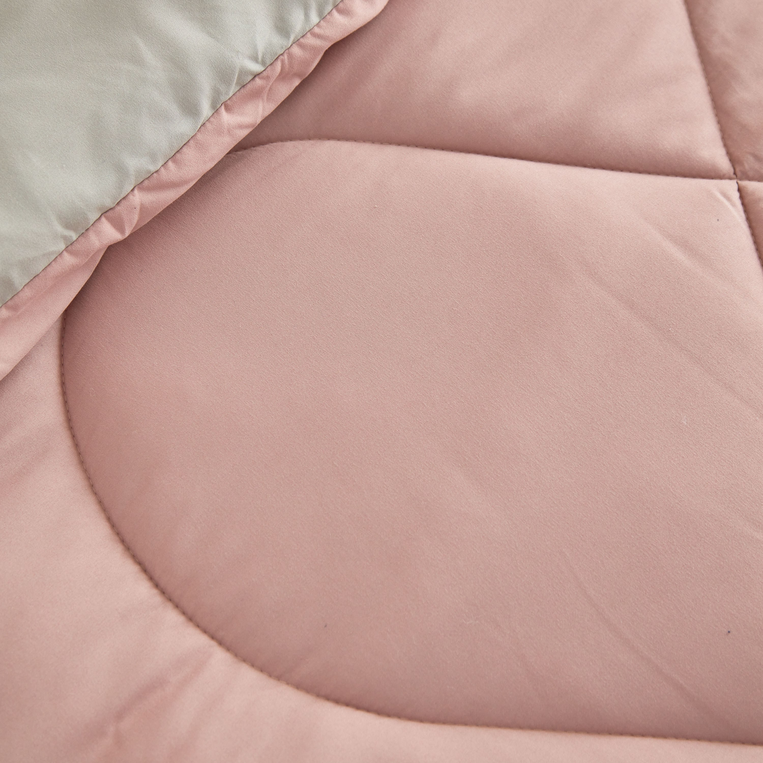 طقم لحاف توين ألياف دقيقة يستخدم على الوجهين قطعتين من ديربي - 160x220 سم-hbxkidsandyouth-beddingandfurnishings-comfortersets-image-7