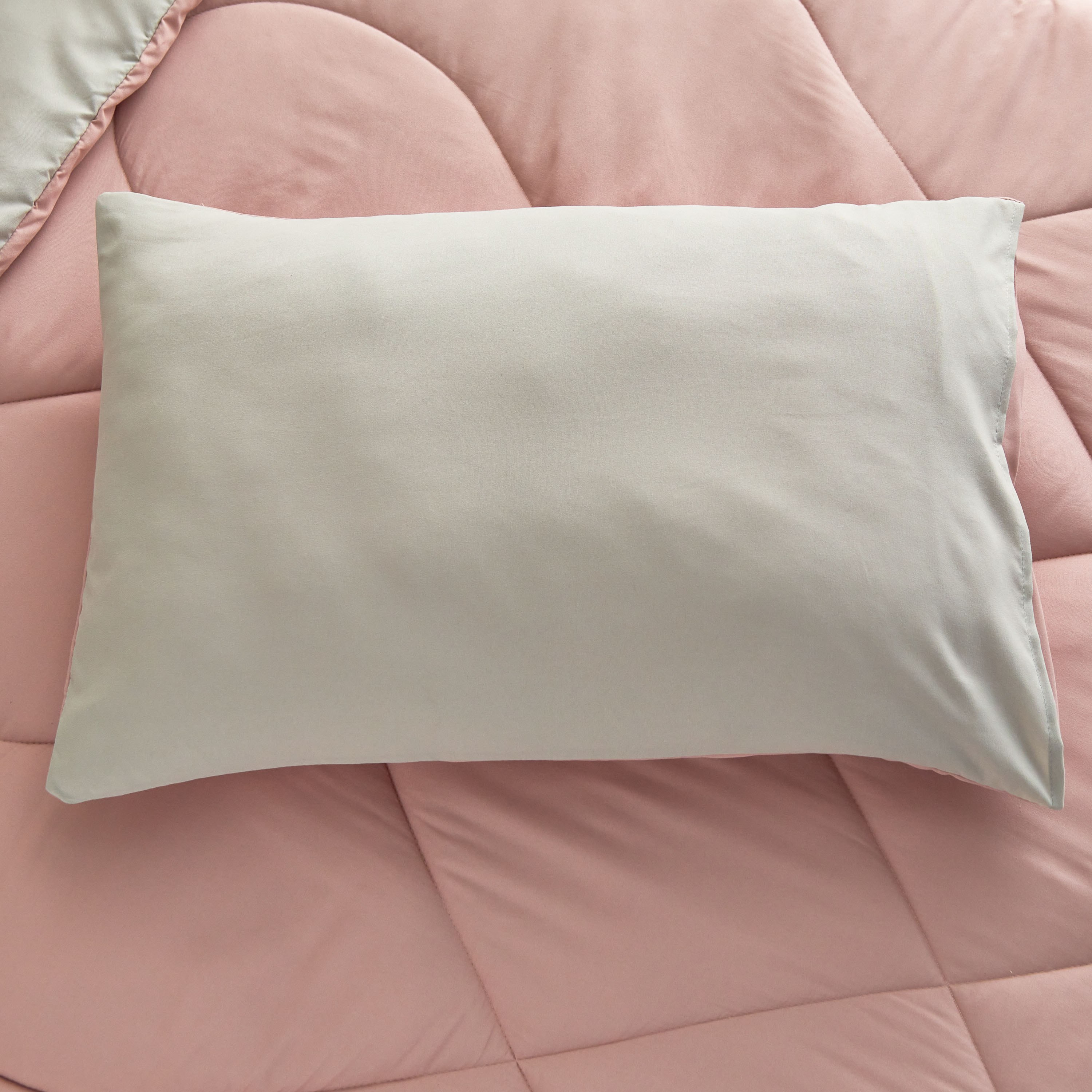 طقم لحاف توين ألياف دقيقة يستخدم على الوجهين قطعتين من ديربي - 160x220 سم-hbxkidsandyouth-beddingandfurnishings-comfortersets-image-8