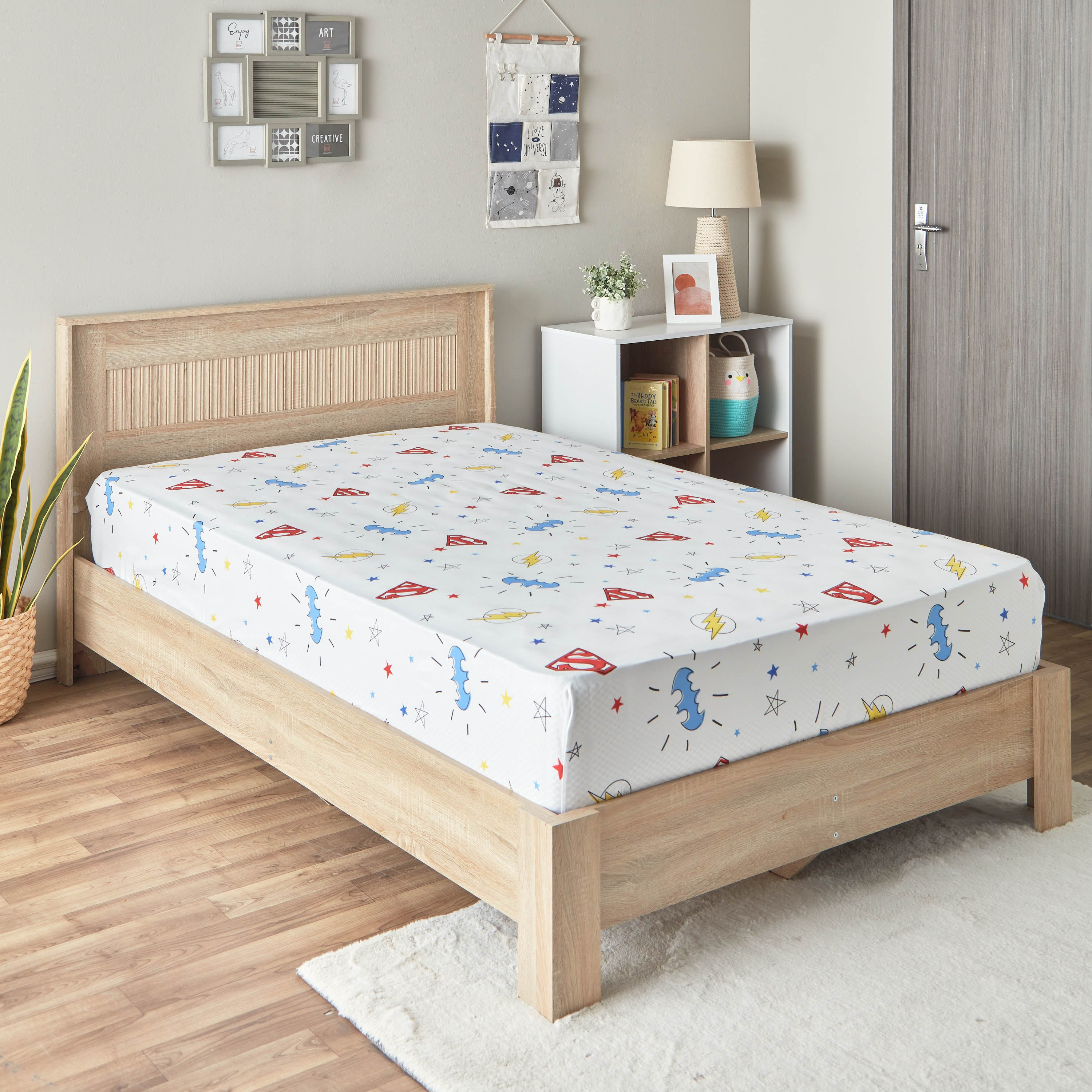 شرشف مطاطي توين من جاستيس ليج - 120x200+25 سم-hbxhomeware-hbxkidsandyouth-image-1