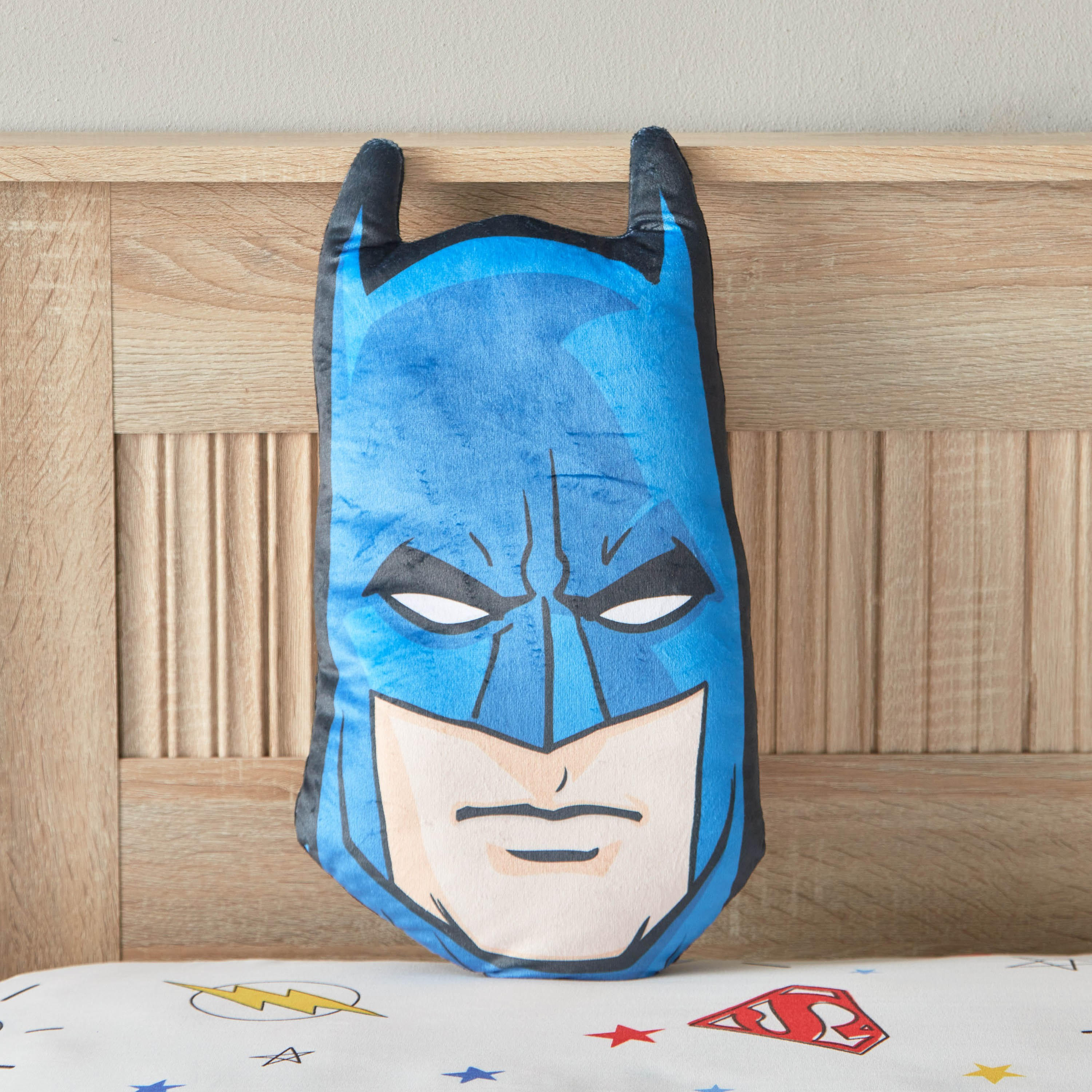 وسادة بتصميم باتمان من جاستيس ليج - 40 سم-hbxhomeware-hbxkidsandyouth-image-2